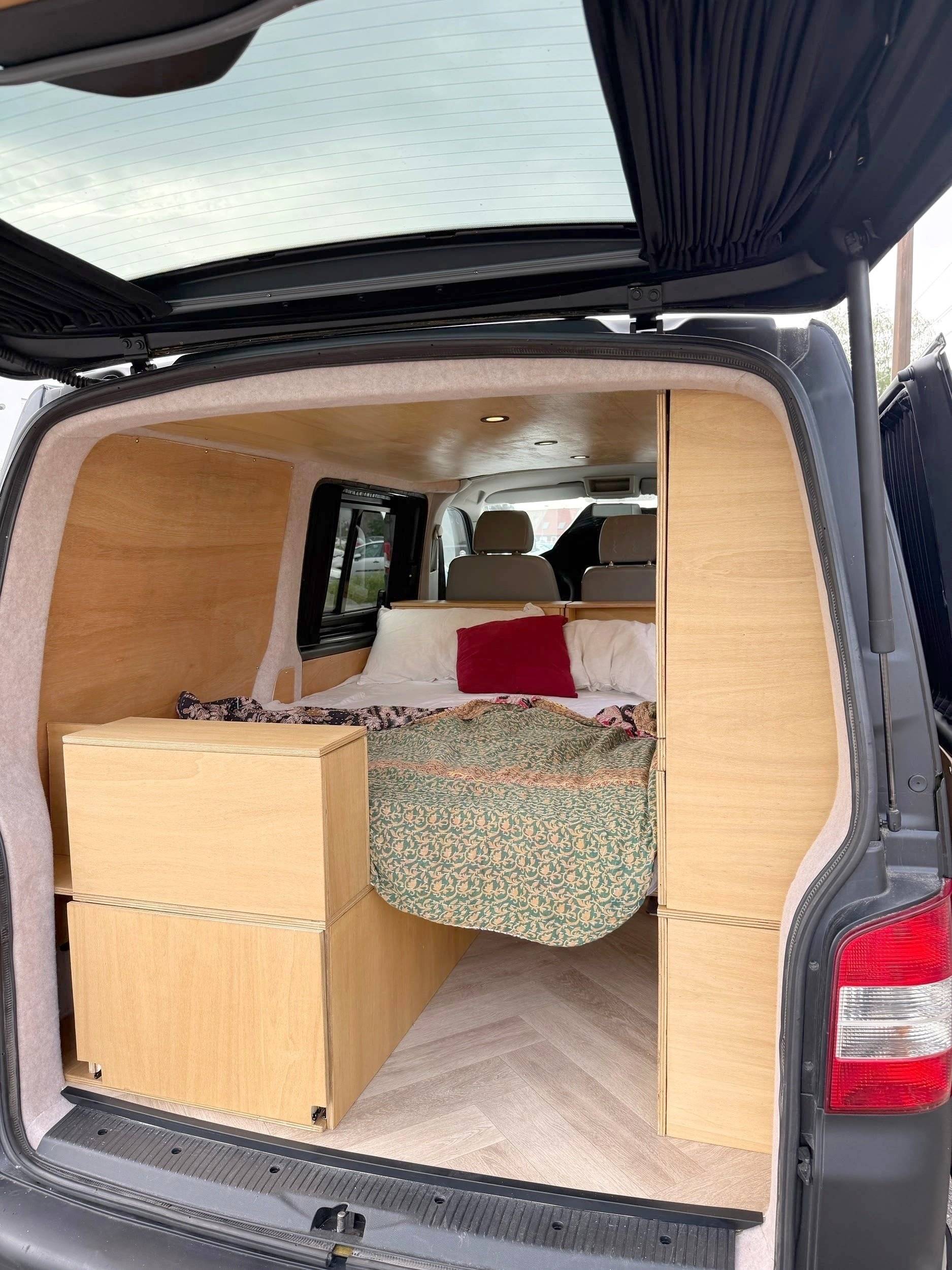 Schlafplätze Volkswagen Transporter - Yescapa