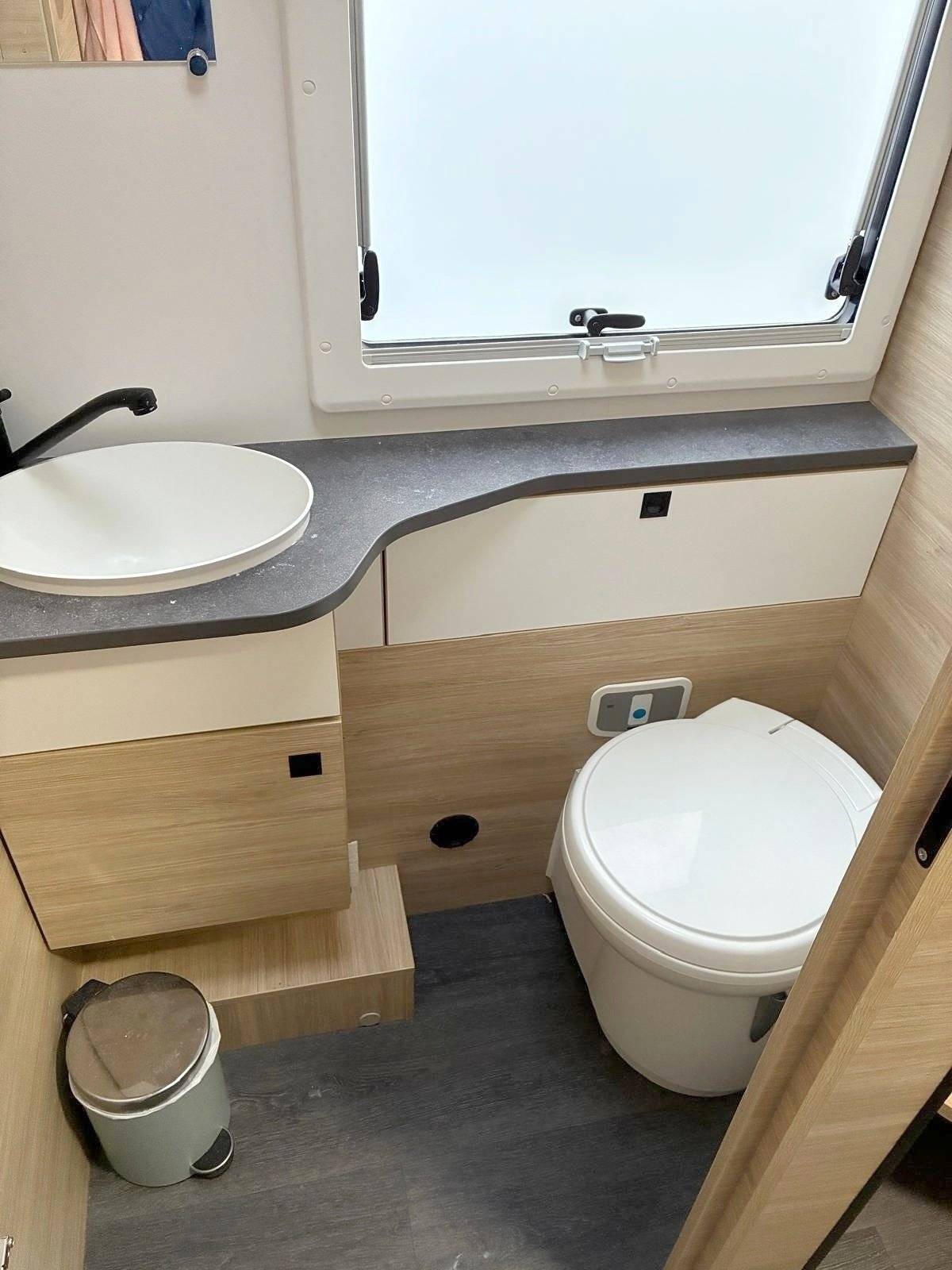 Chausson 720 First Line