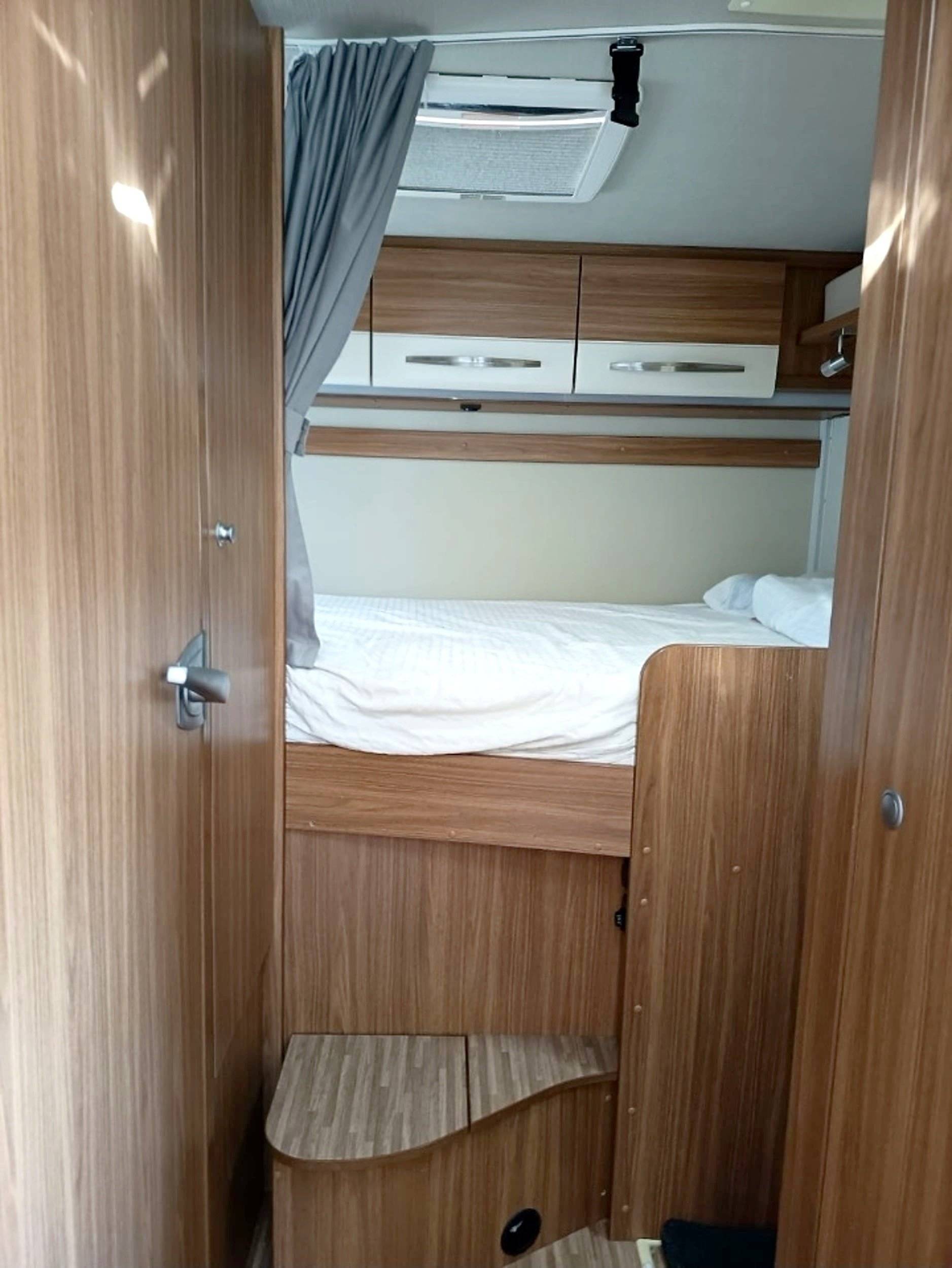 Dormidas Iveco 2.3 TD - Yescapa