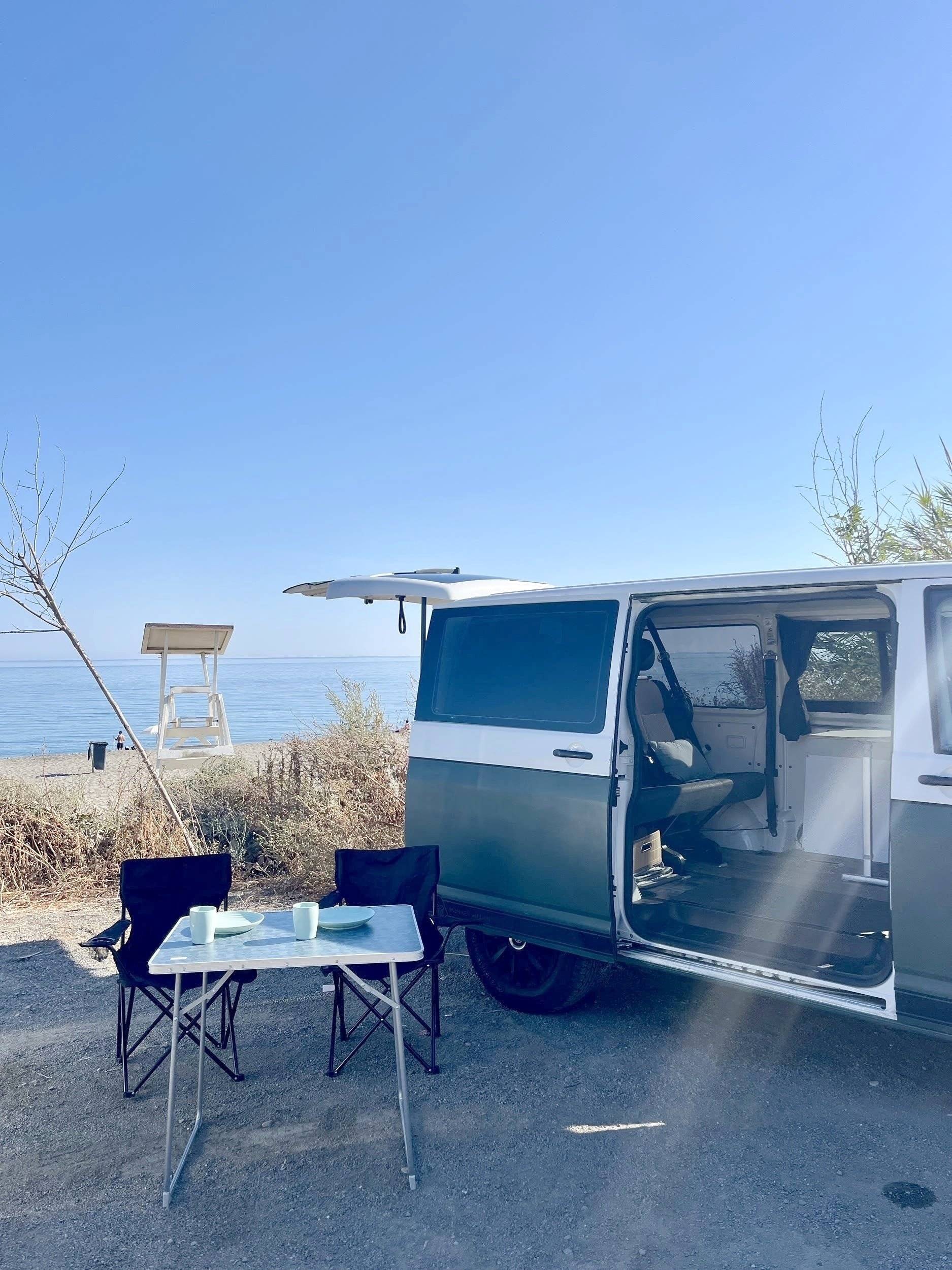 Essecke Volkswagen T5 TDI 104 ch - Yescapa