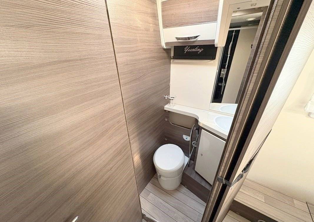 Mclouis Yearling 89 g