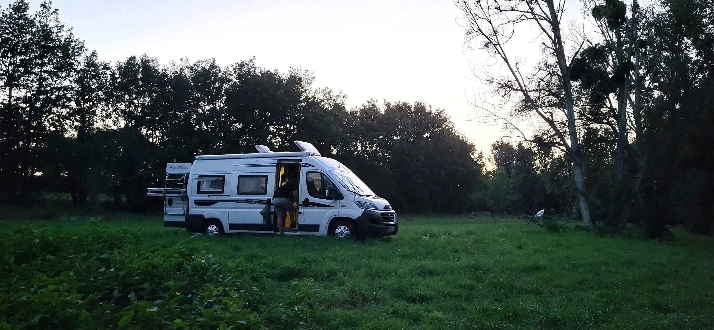 Font Vendôme Leader Van