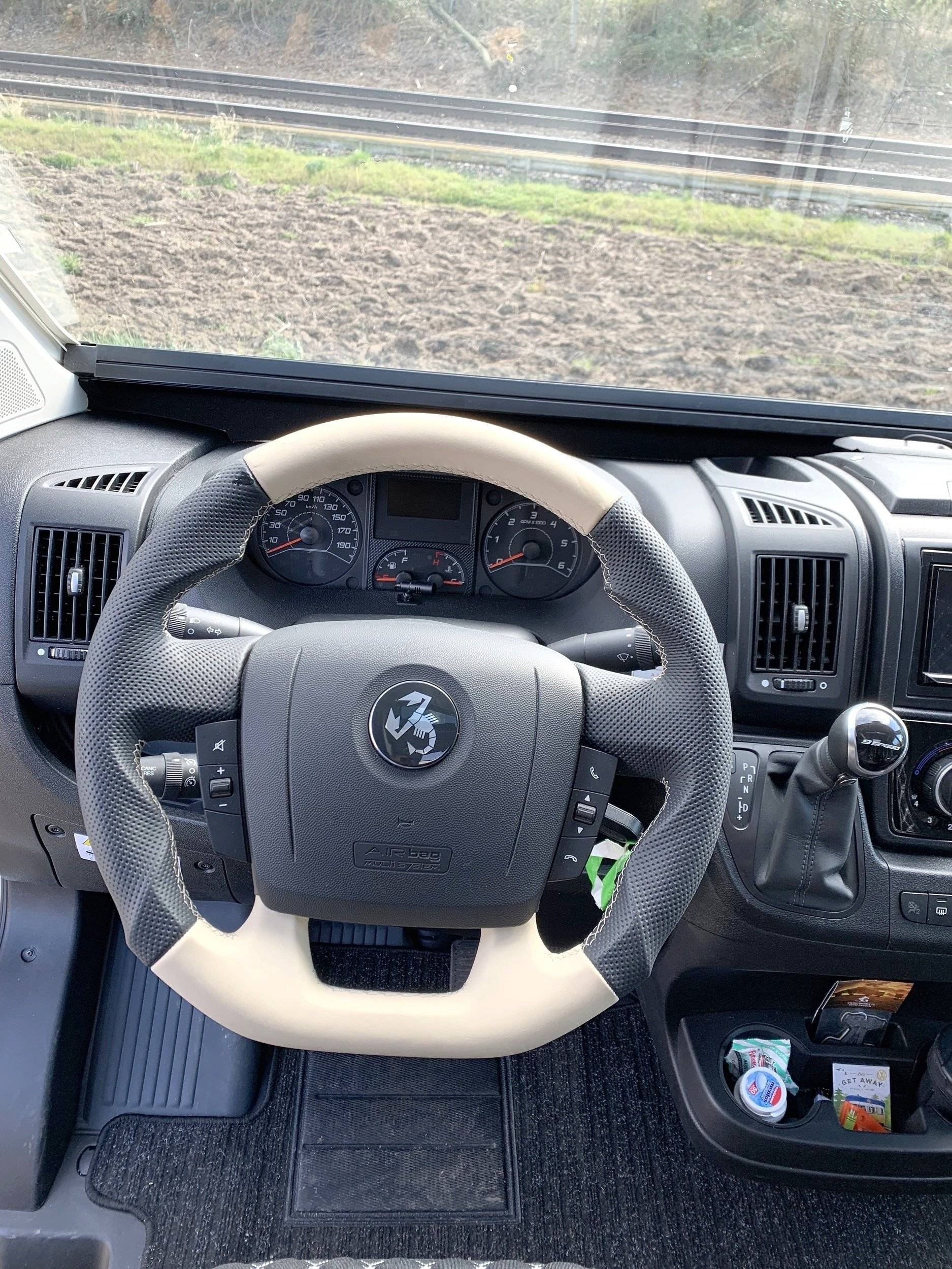 Challenger V 217 V.I.P. 9-Gang Automatik