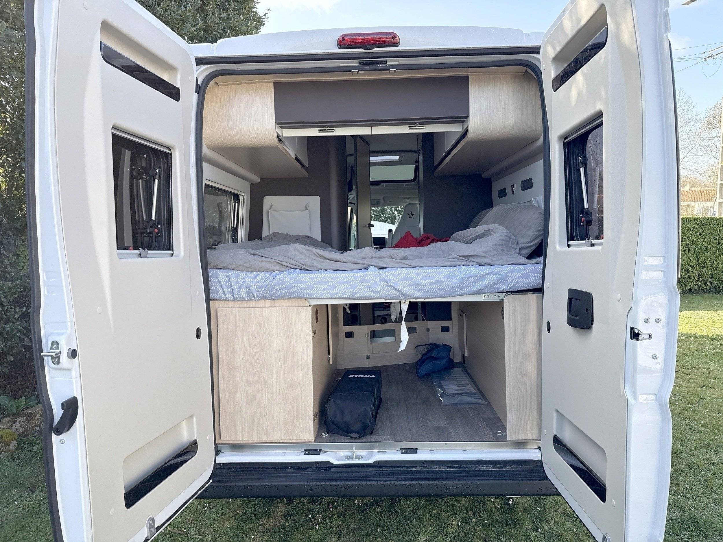 Autostar V590LT Design Edition