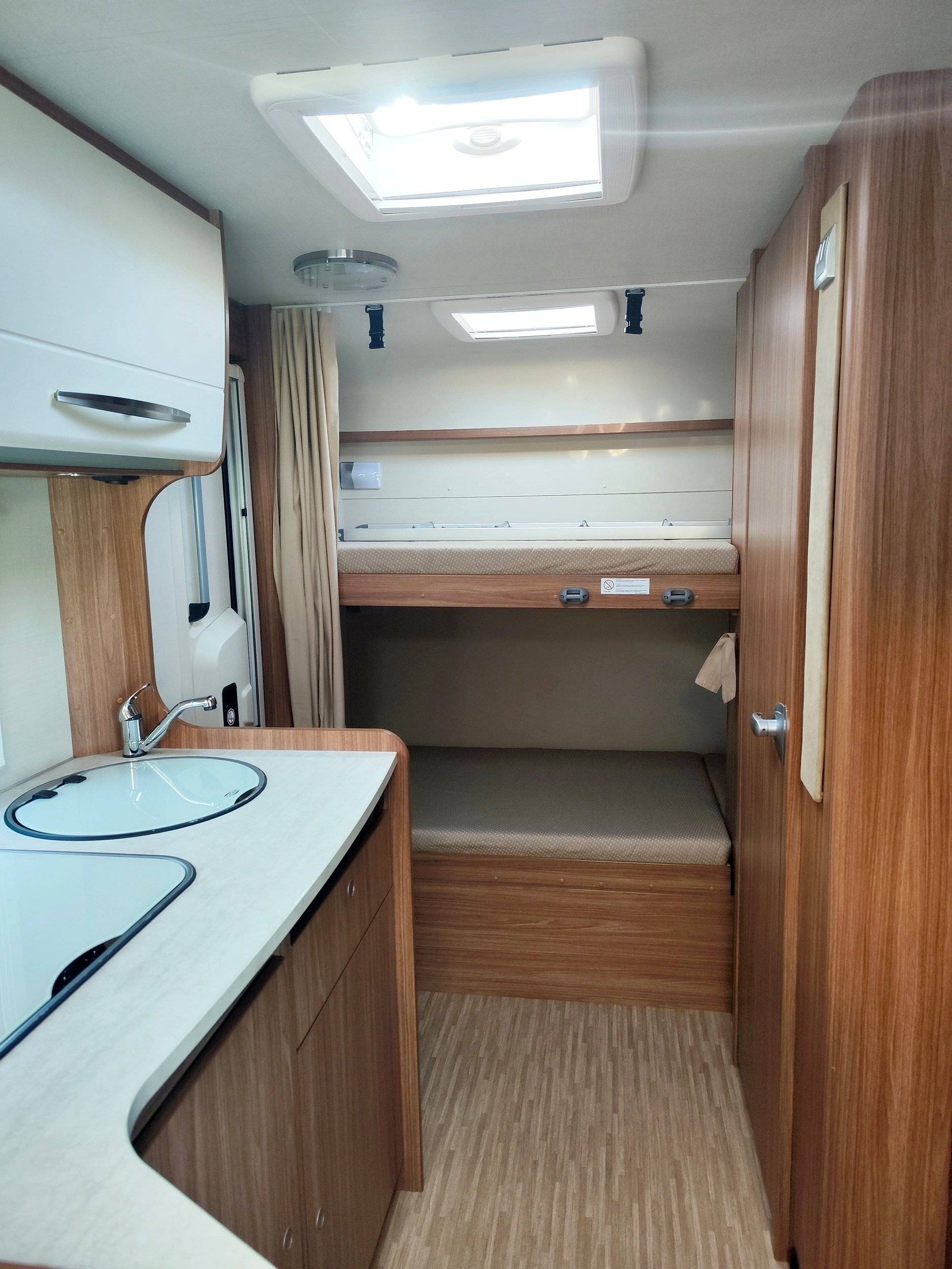 Schlafplätze Fiat FIAT DUCATO - Yescapa