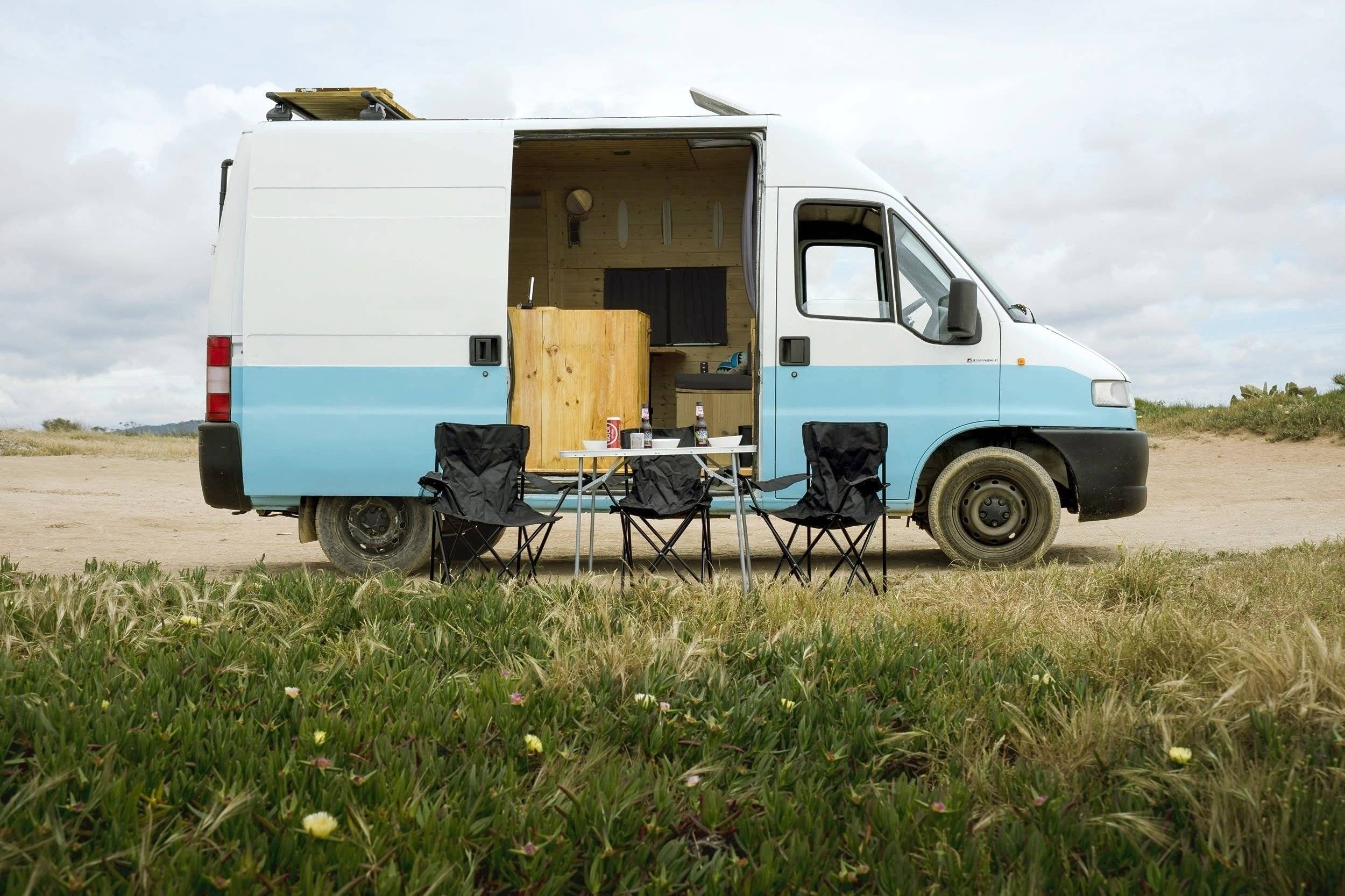 Voorkant 3/4 Citroën Jumper 1,6 l 95 ch - Yescapa