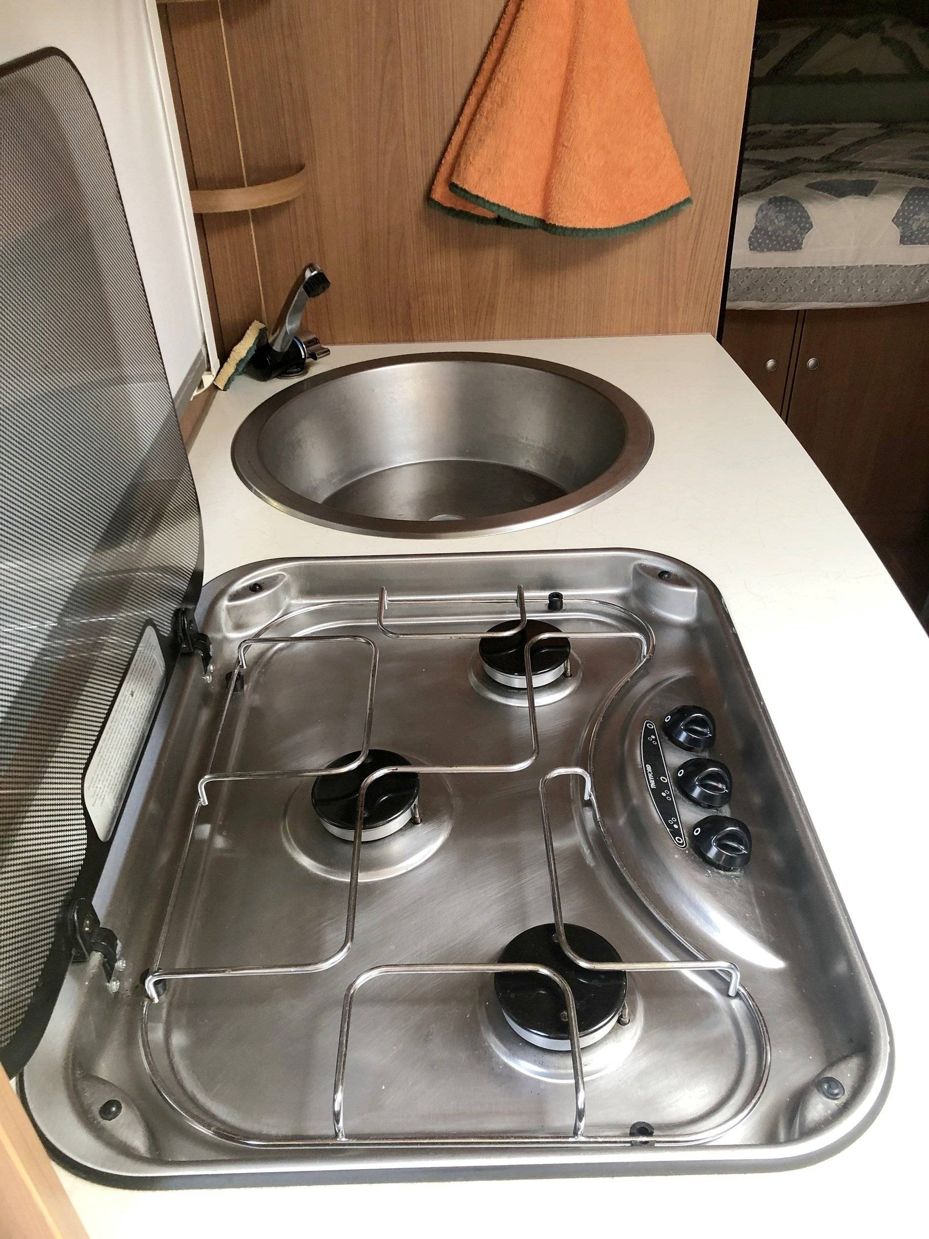 Angolo cucina Fiat - Yescapa