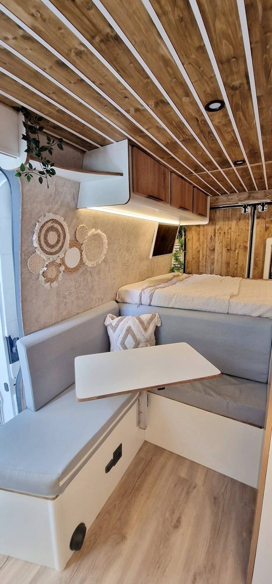 Coin repas Citroën Jumper - Yescapa