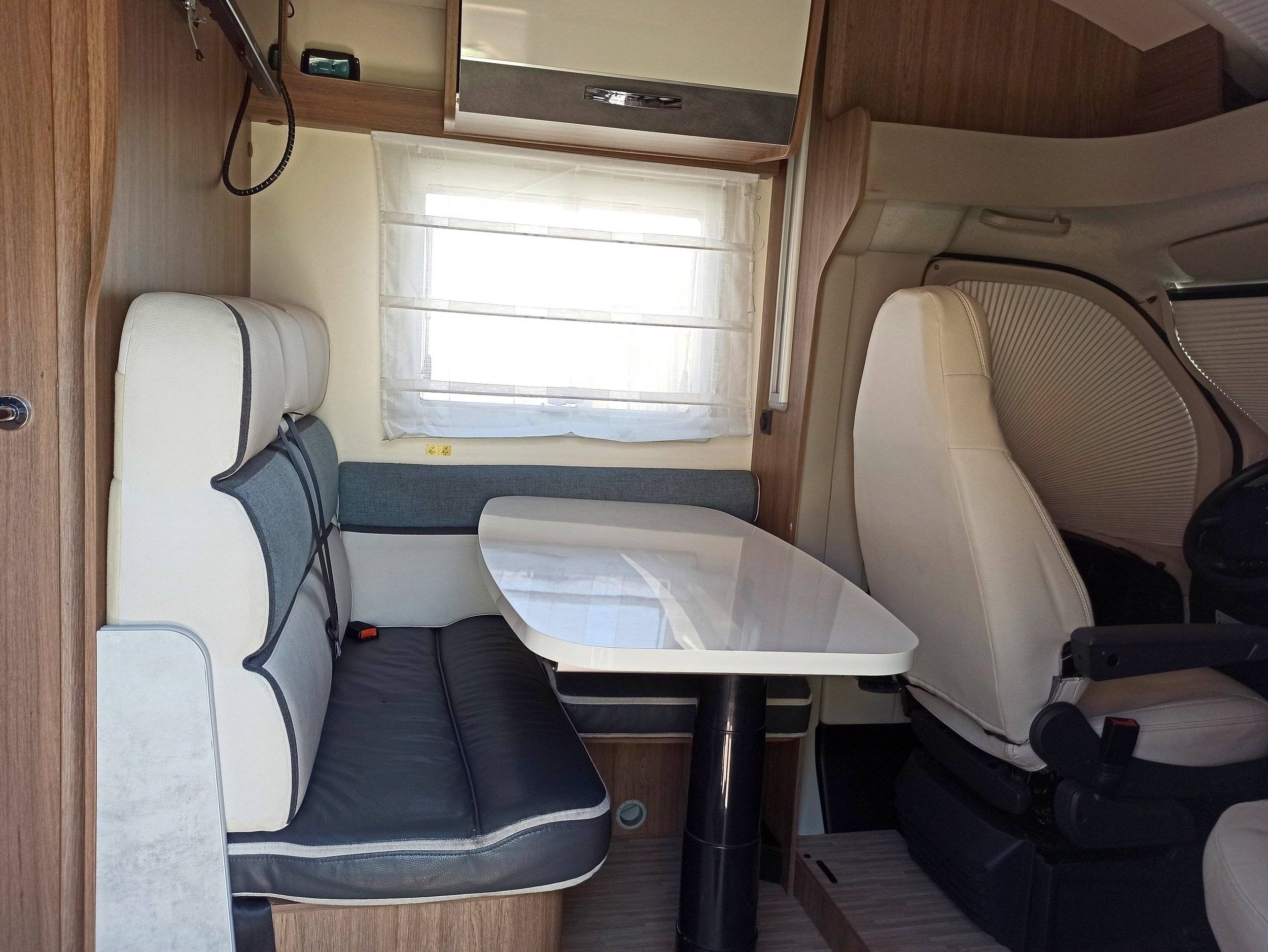 Comedor Citroën - Yescapa