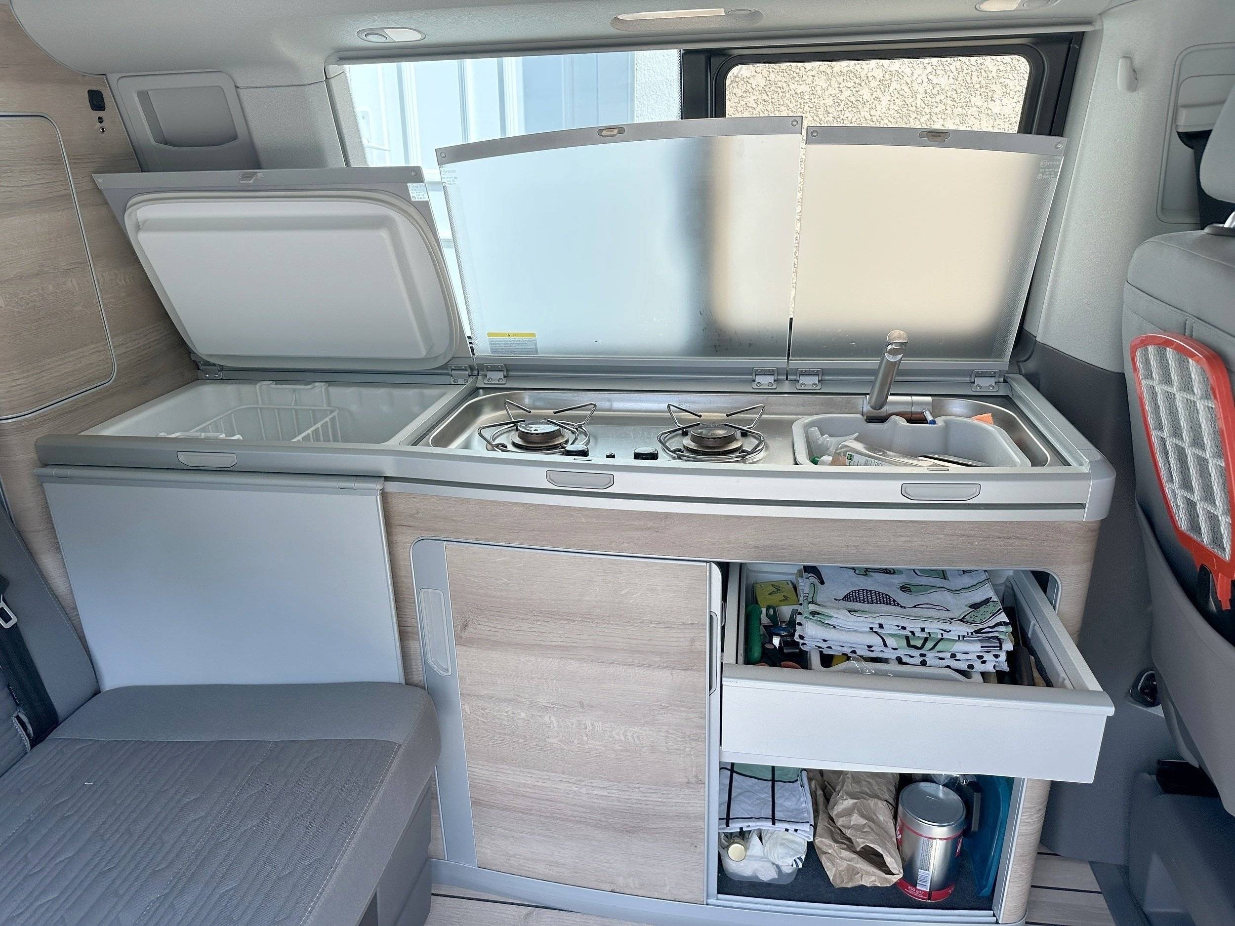 Volkswagen Volkswagen T6.1 California Coast