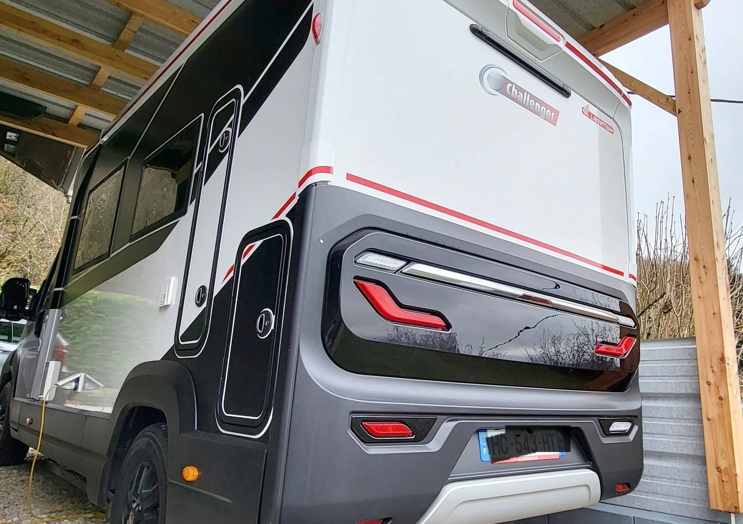 Challenger X150 Open Edition