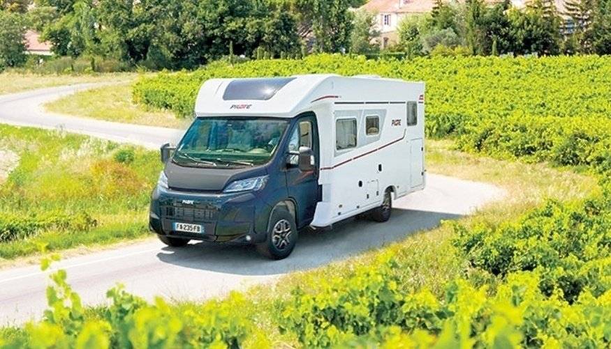 Vue avant de 3/4 Fiat Fiat ducato - Yescapa