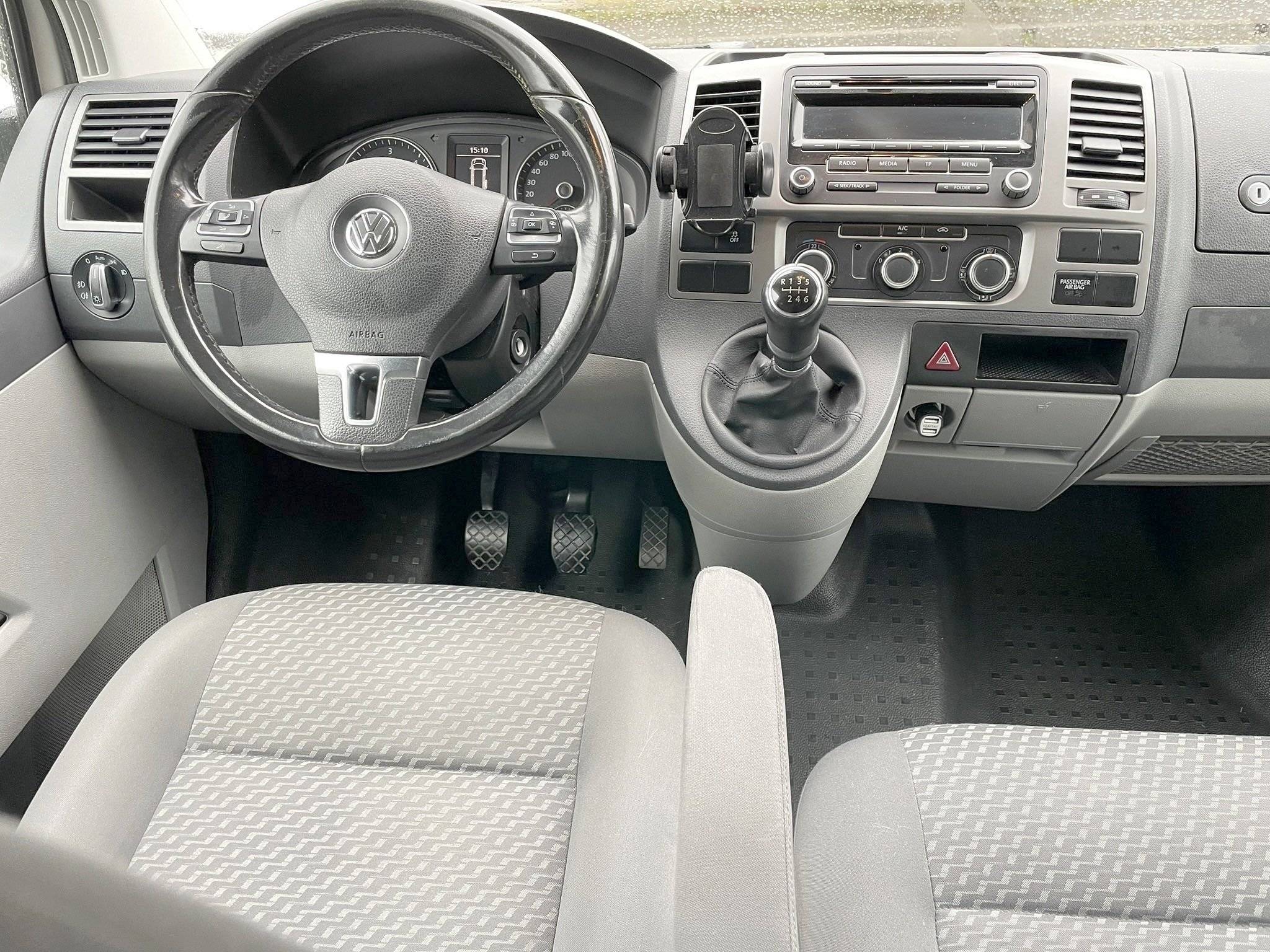 Volkswagen T5 2,0 l 140 ch