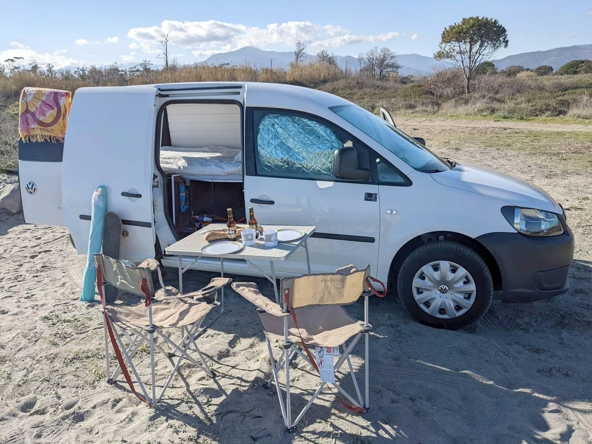 Volkswagen caddy sales van aménagé