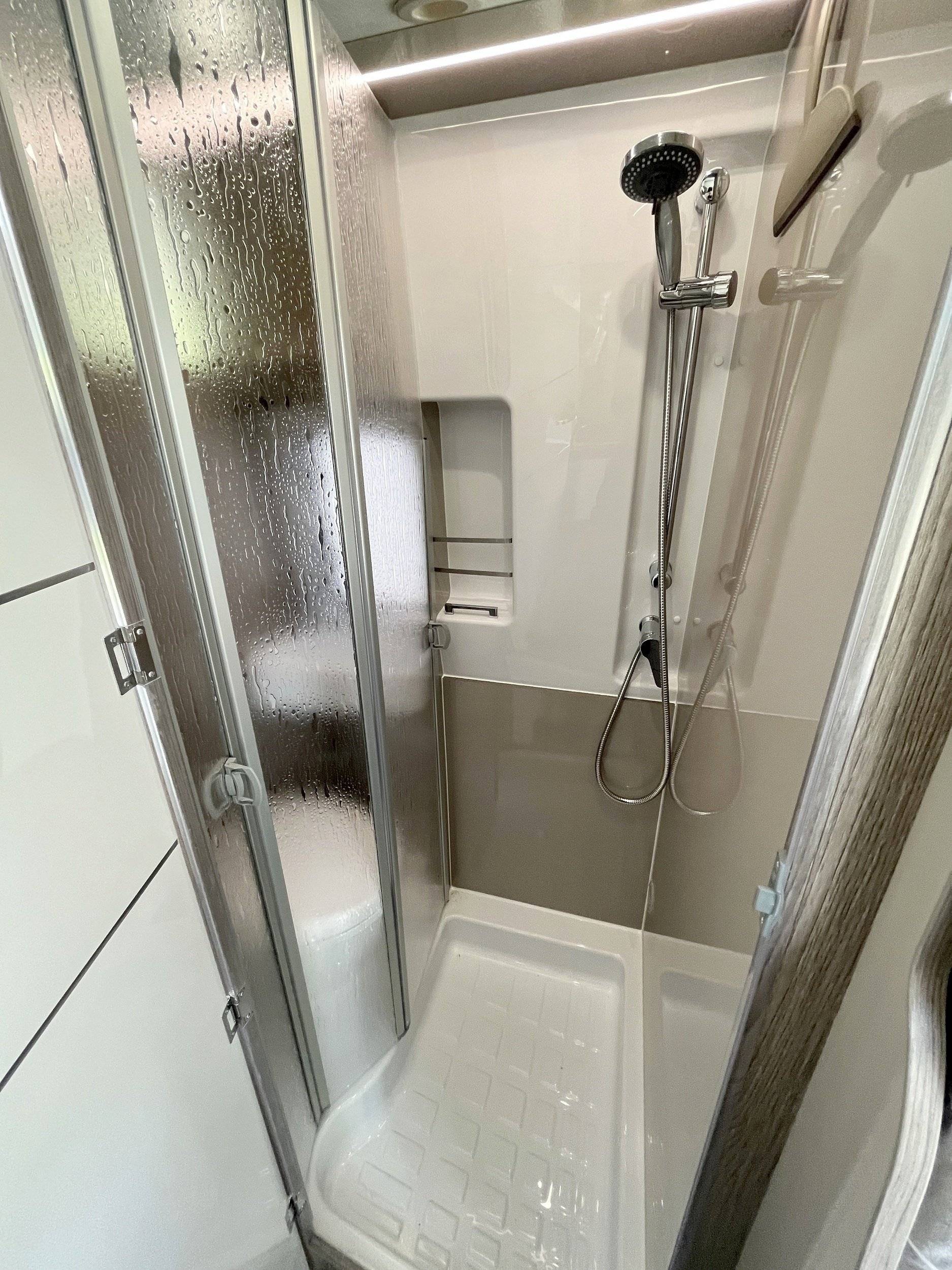 Chausson V594 MAX ROADLINE VIP