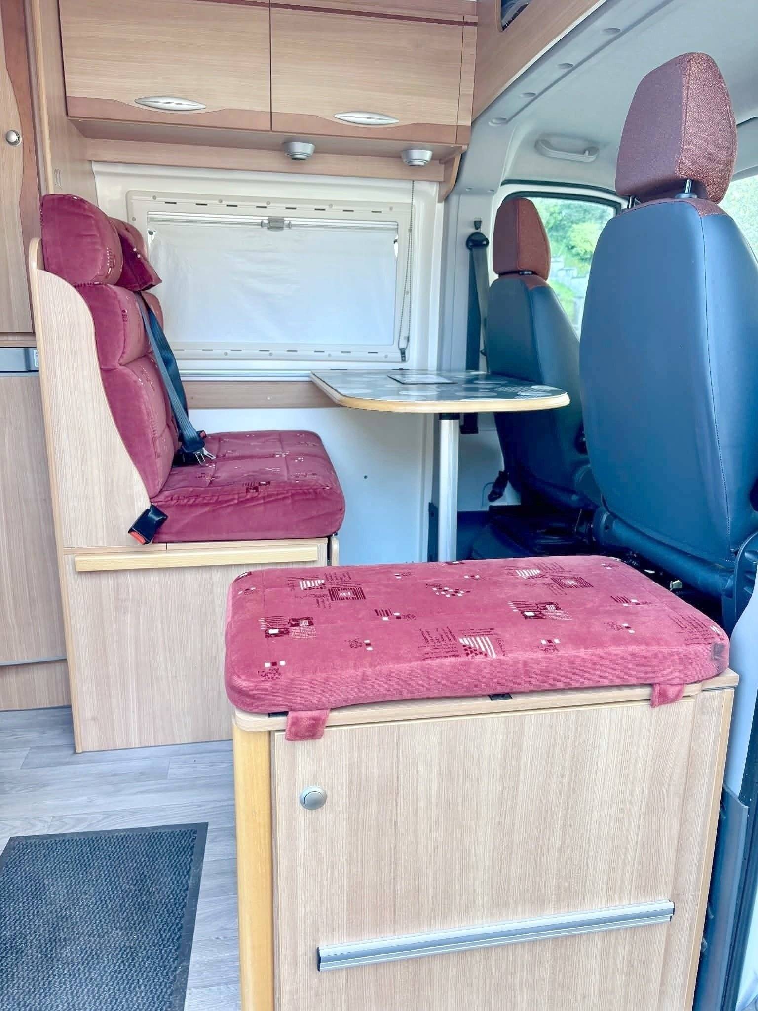 Comedor Fiat 2,3 l 130 ch. - Yescapa