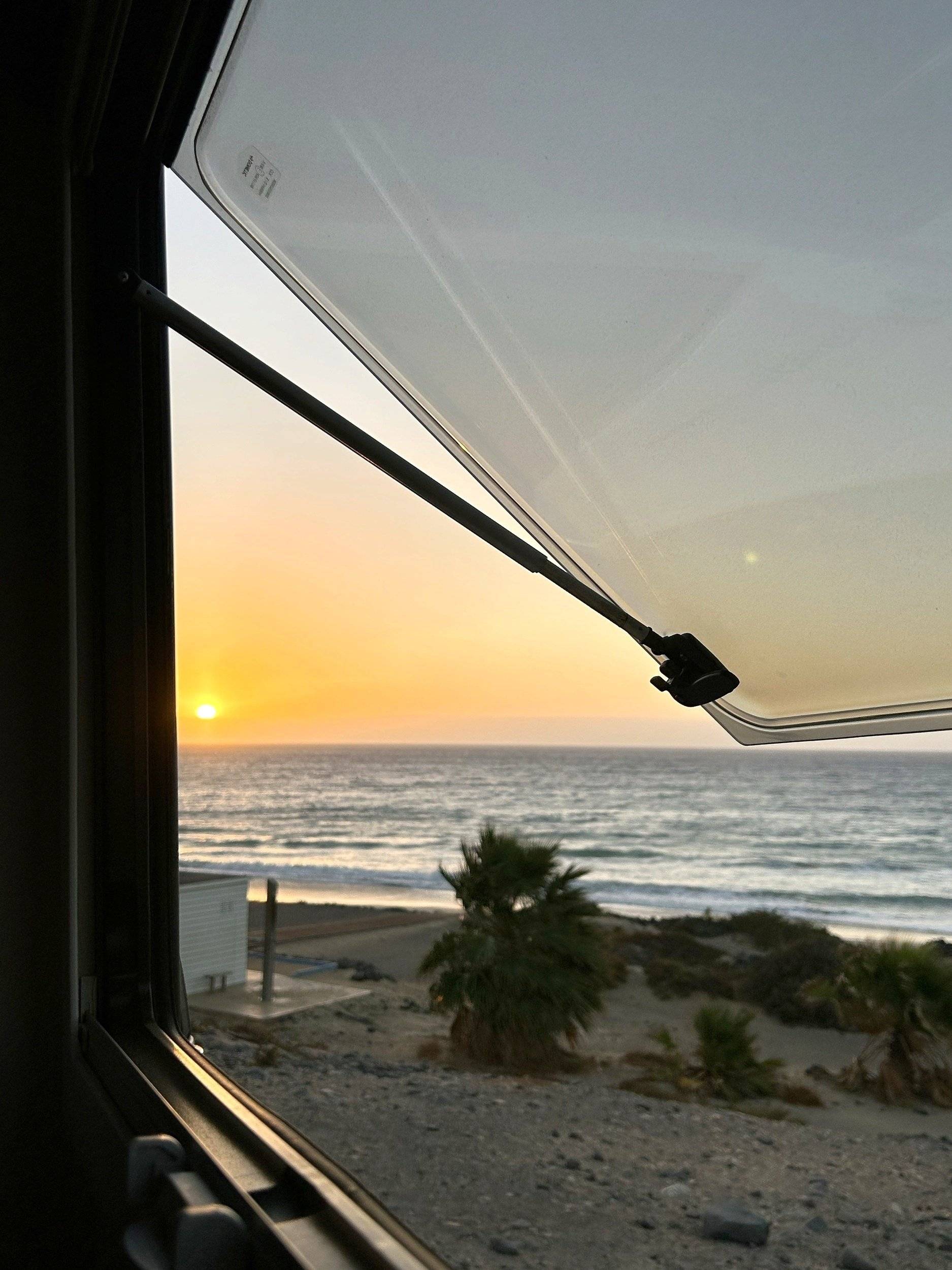 Challenger 380 GRAPHITE