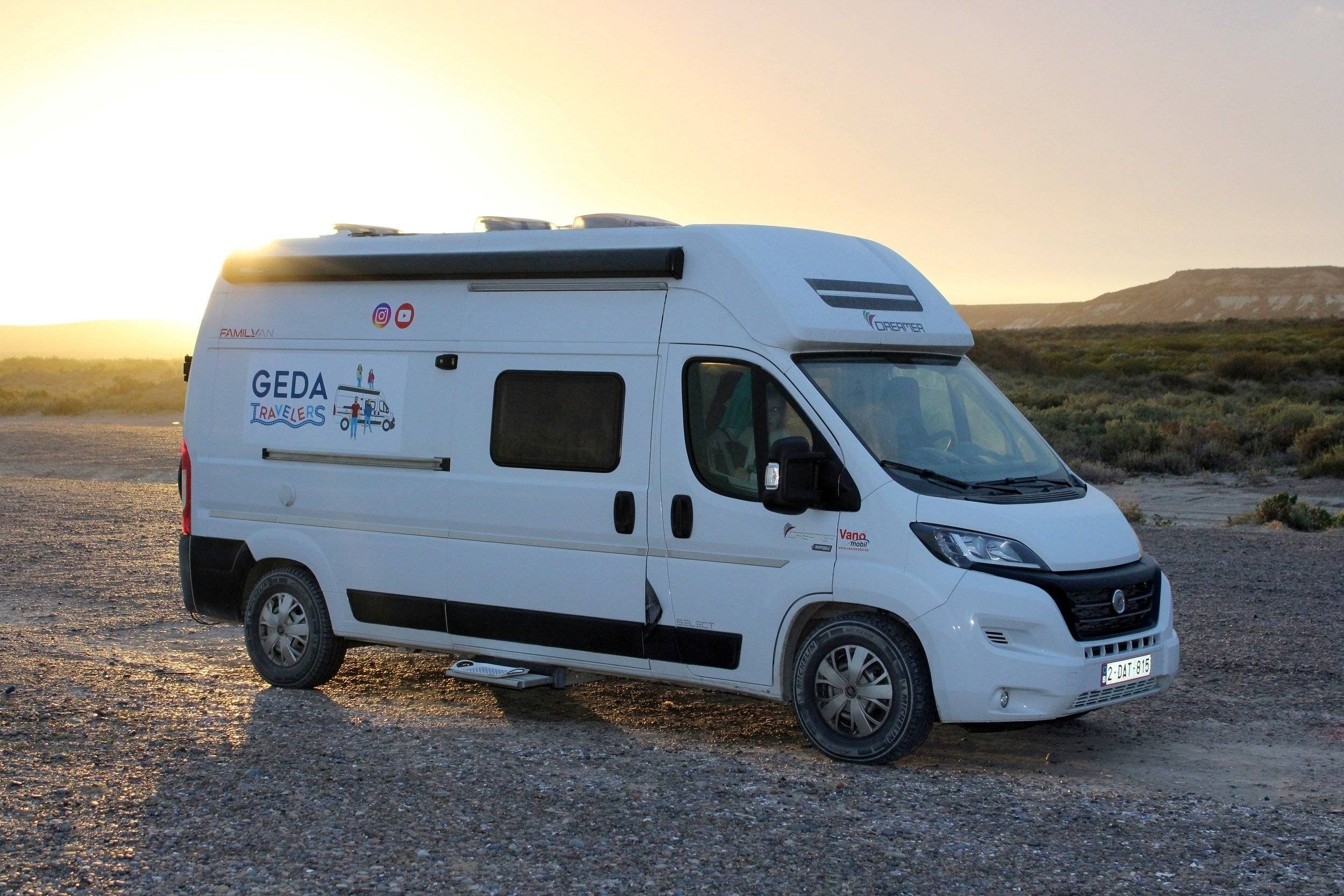 Dreamer Family van