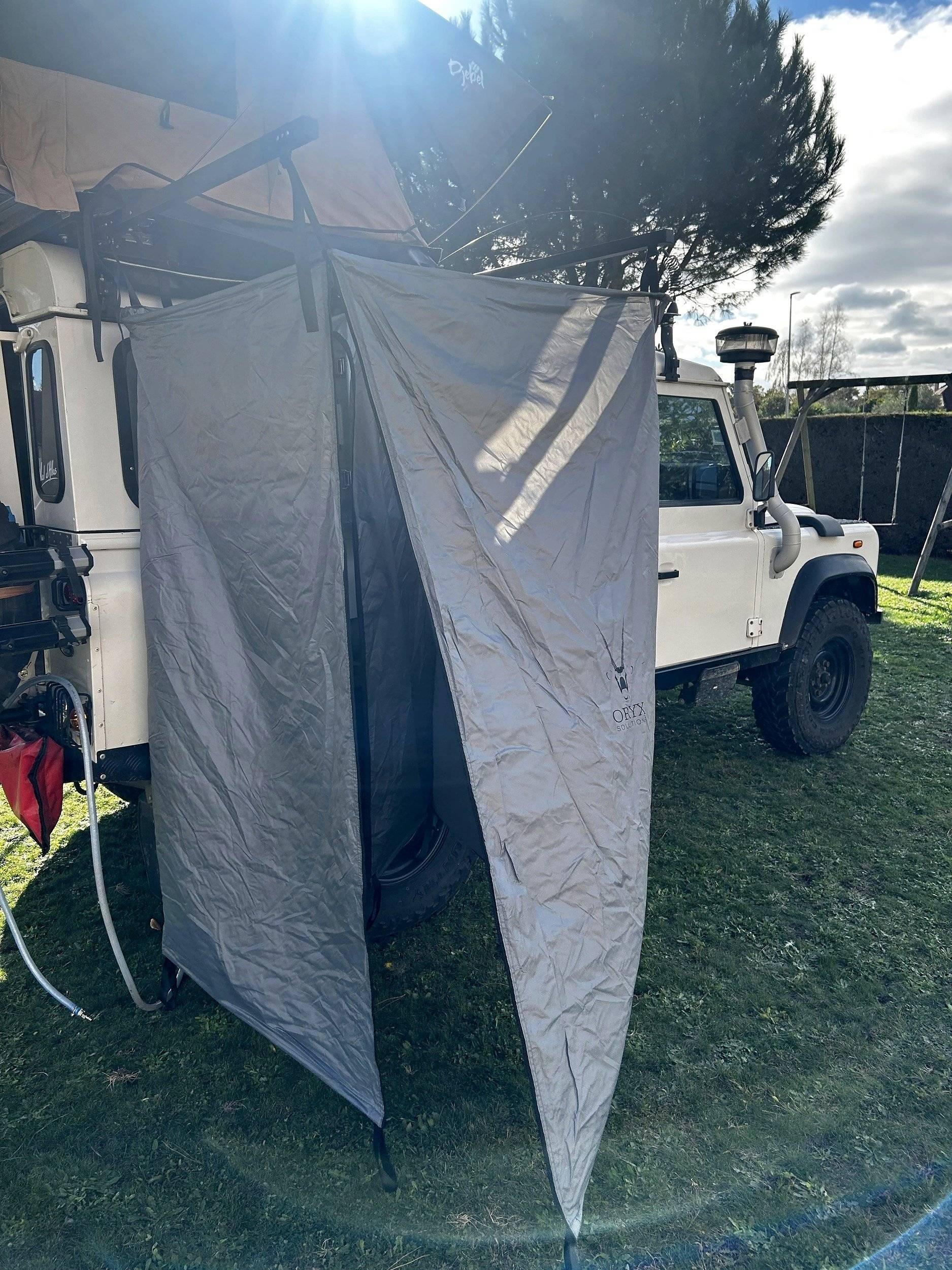 Land Rover Defender 110