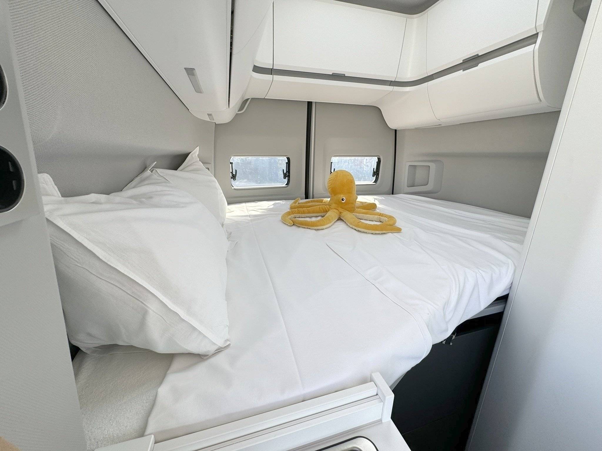 VOLKSWAGEN GRAND CALIFORNIA 600