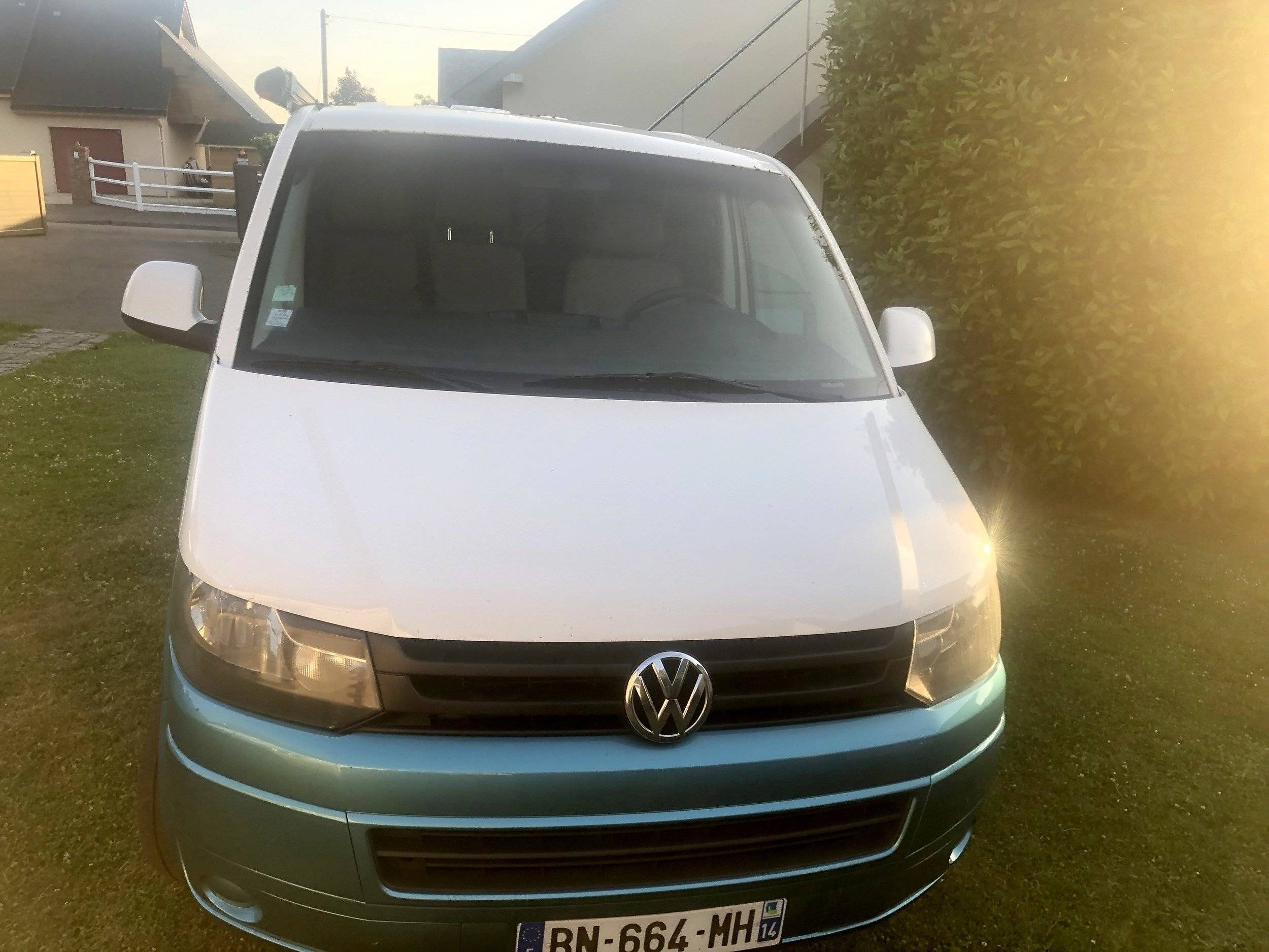 Volkswagen T5 2 l 140 ch