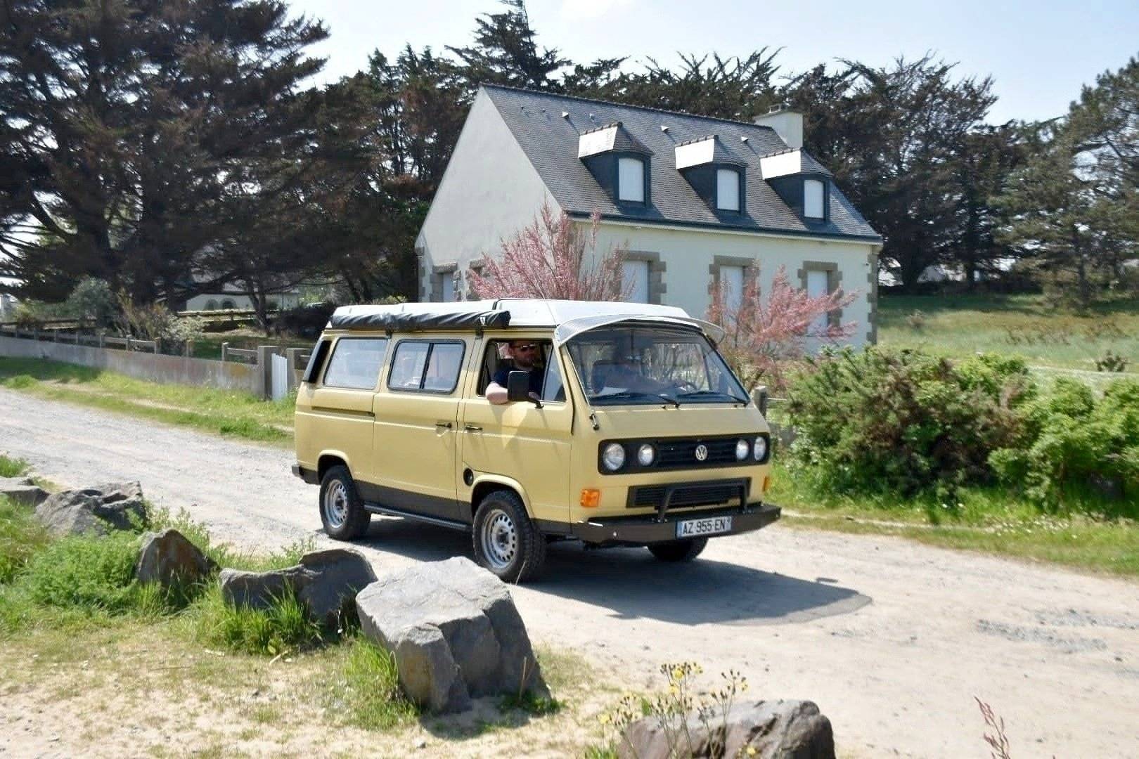 Voorkant 3/4 Volkswagen Combi T3 - Yescapa