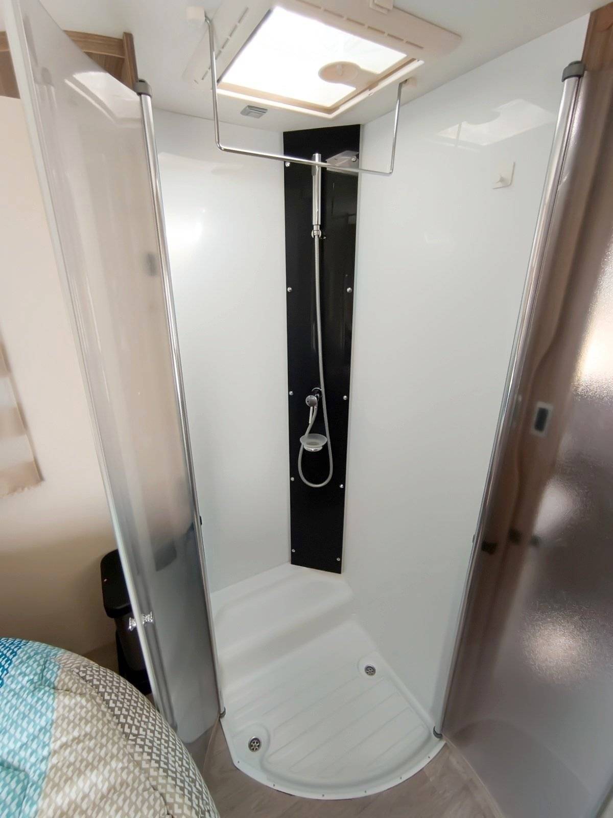 Chausson flash 718 Ford TRANSIT 155CV