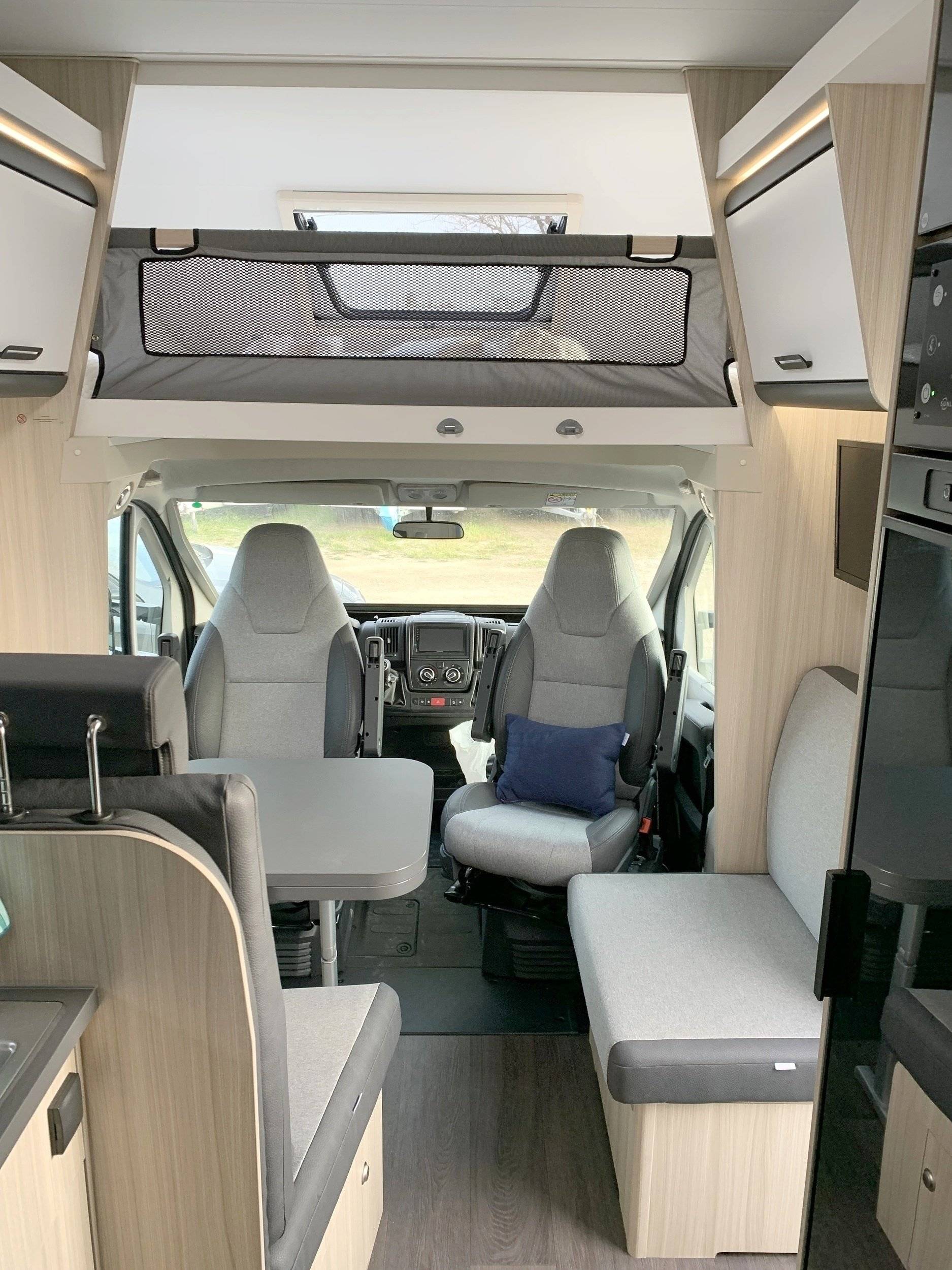 Adria Sun Living A Series 75 SL