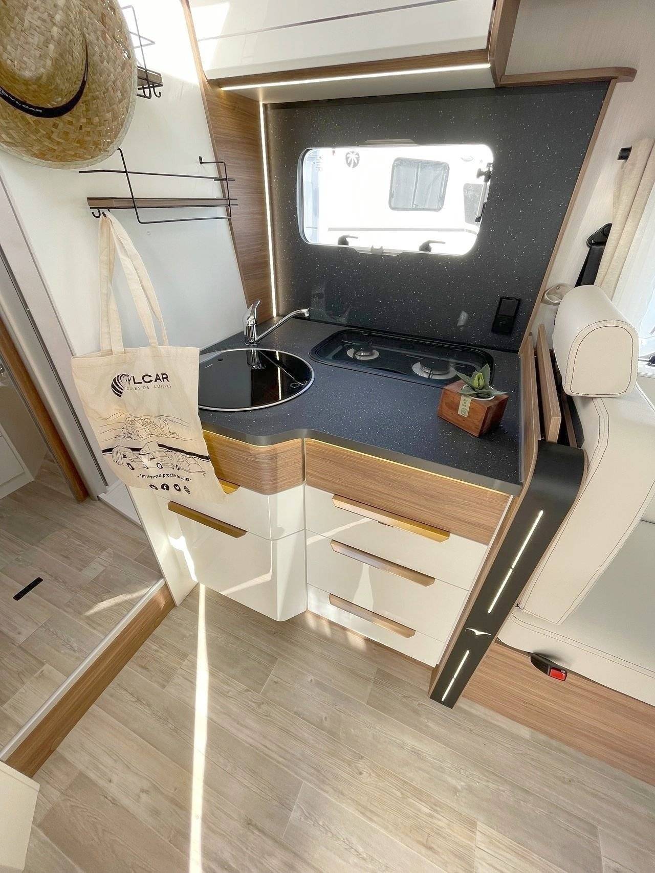 Pilote P746FC Evidence