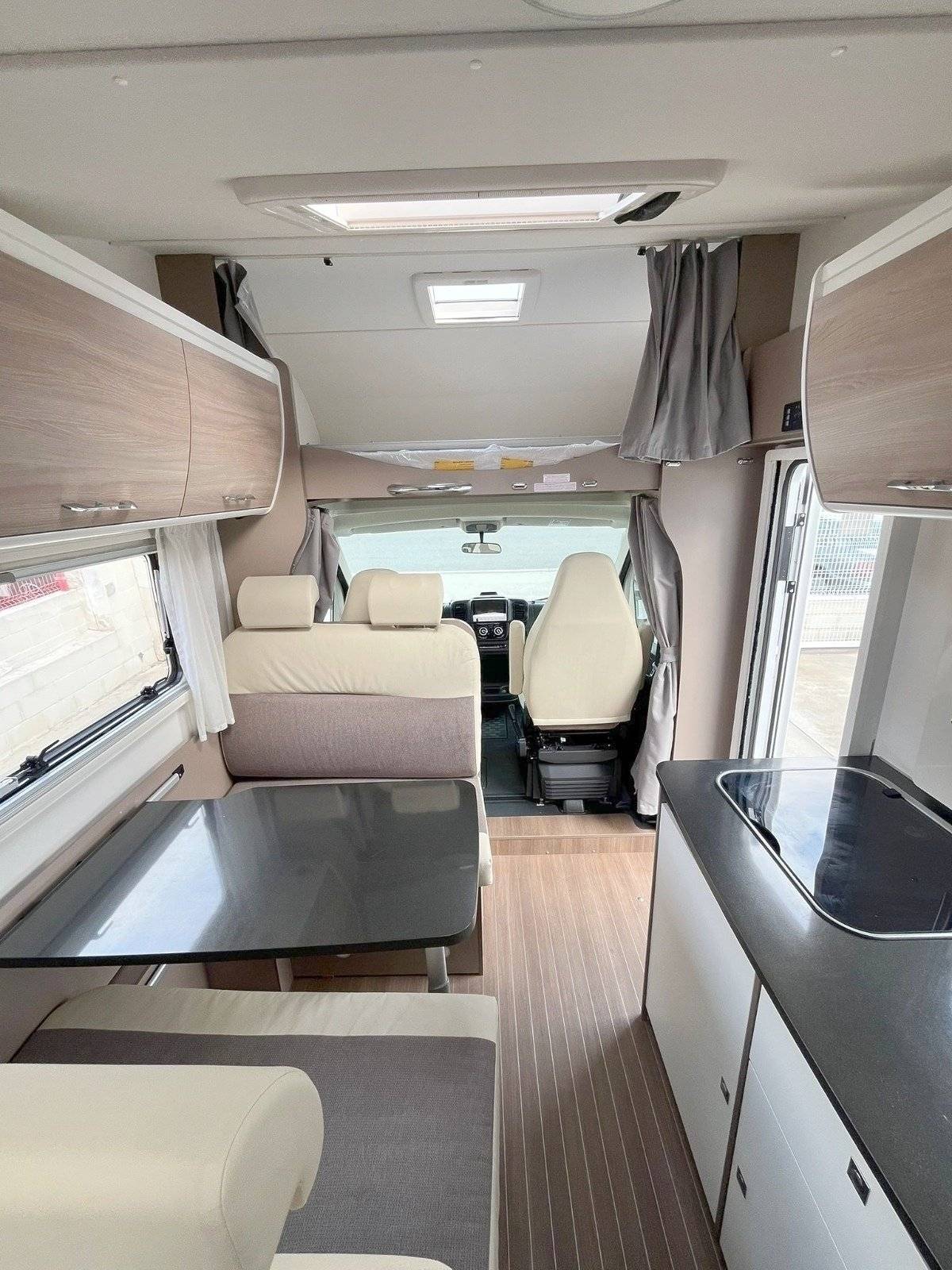Plazas en cama Fiat - Yescapa