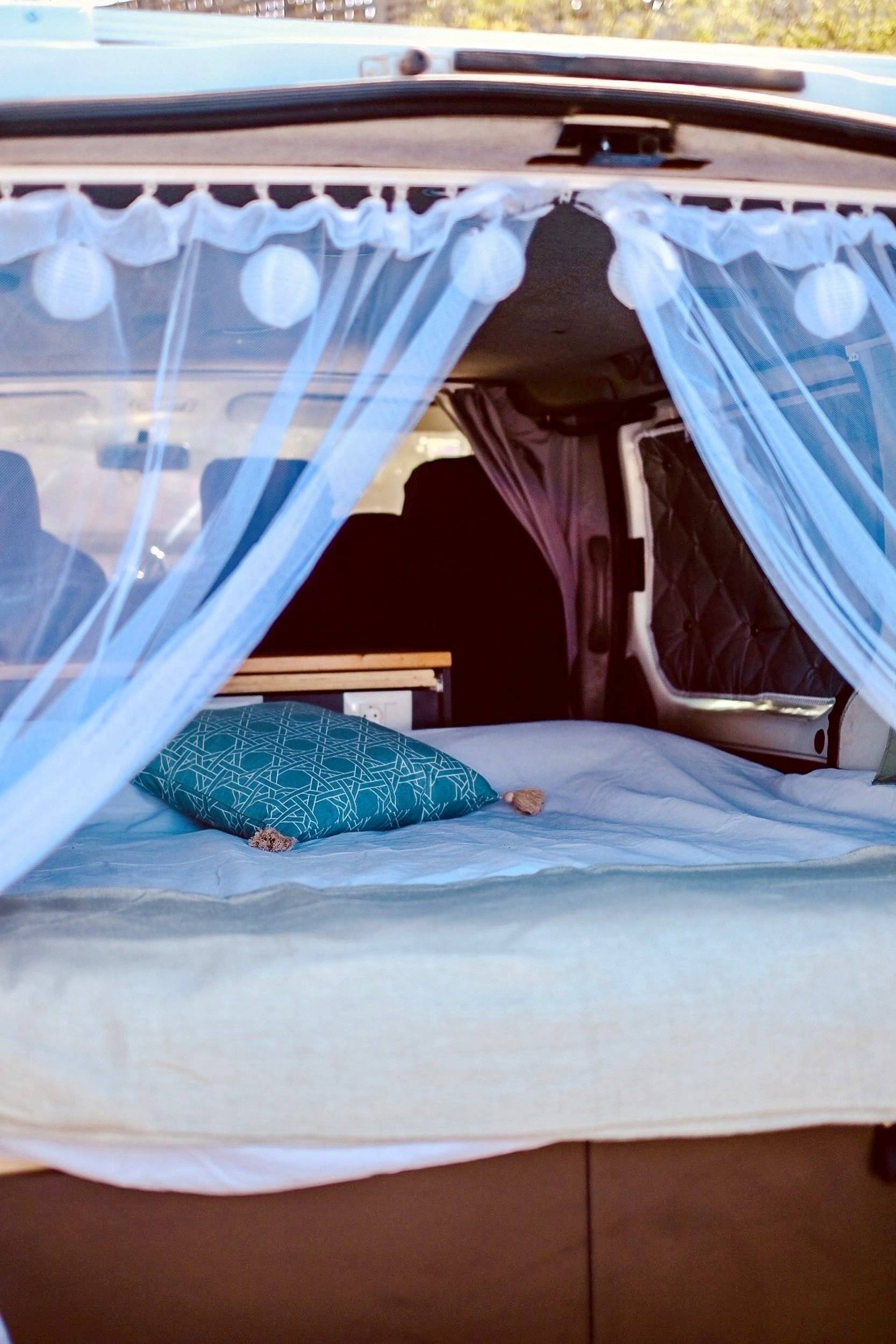 Comedor Nissan primastar - Yescapa