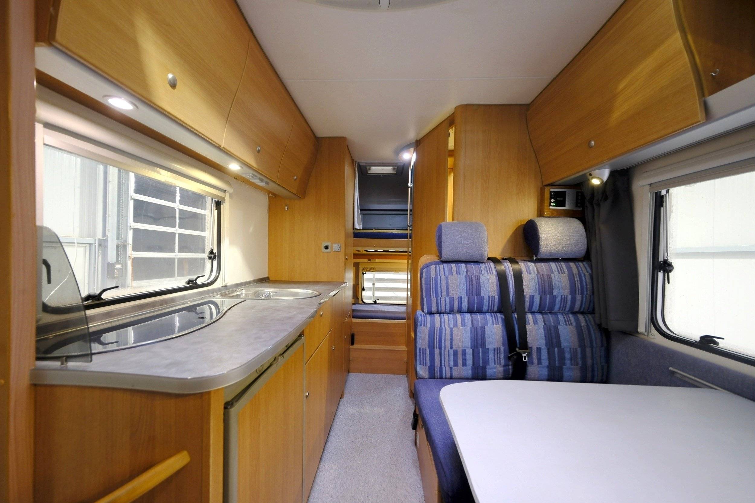 Kitchen Fiat Ducato 2.8 jtd - Yescapa