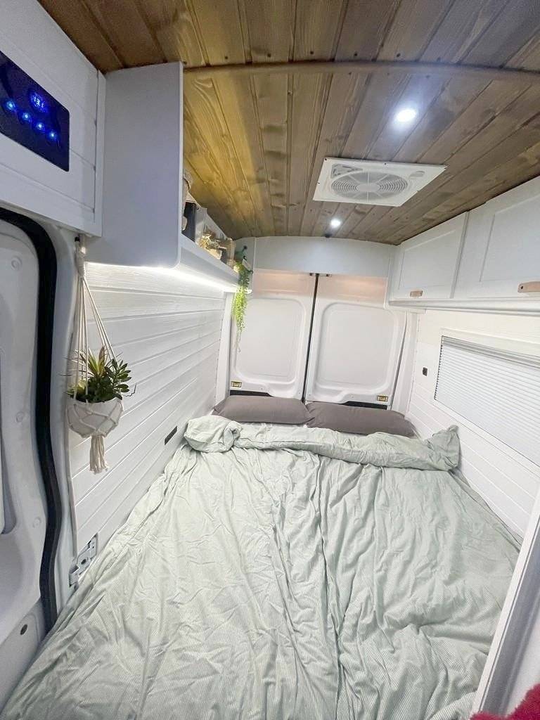 Ford Transit 2.0 TDI 170 CV