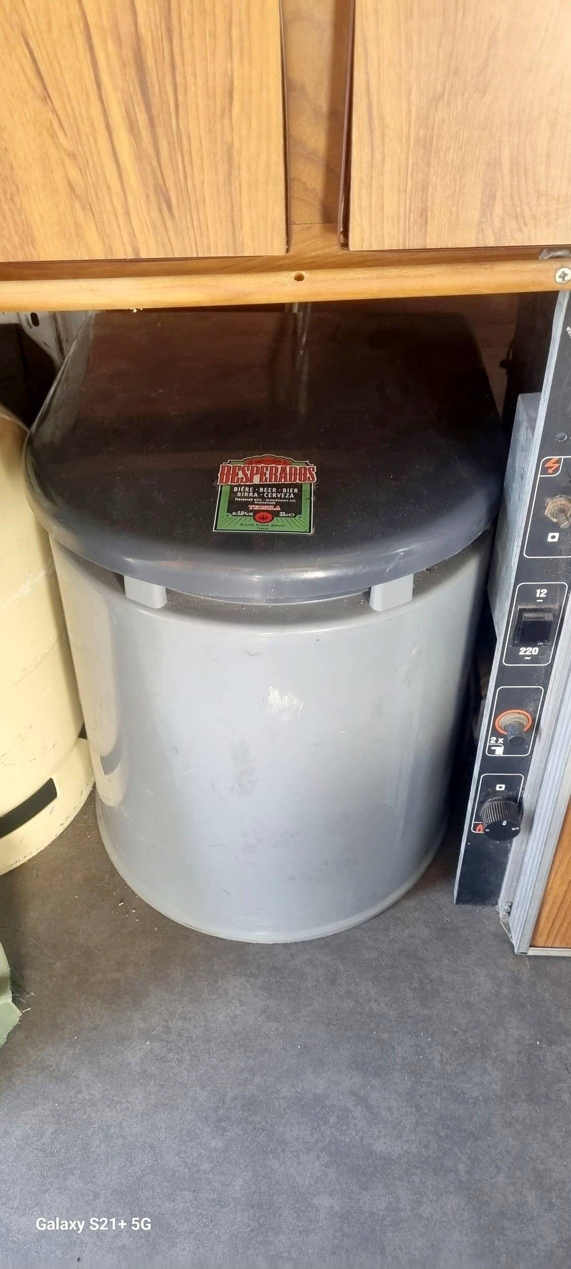 Camp'In Box Campervan