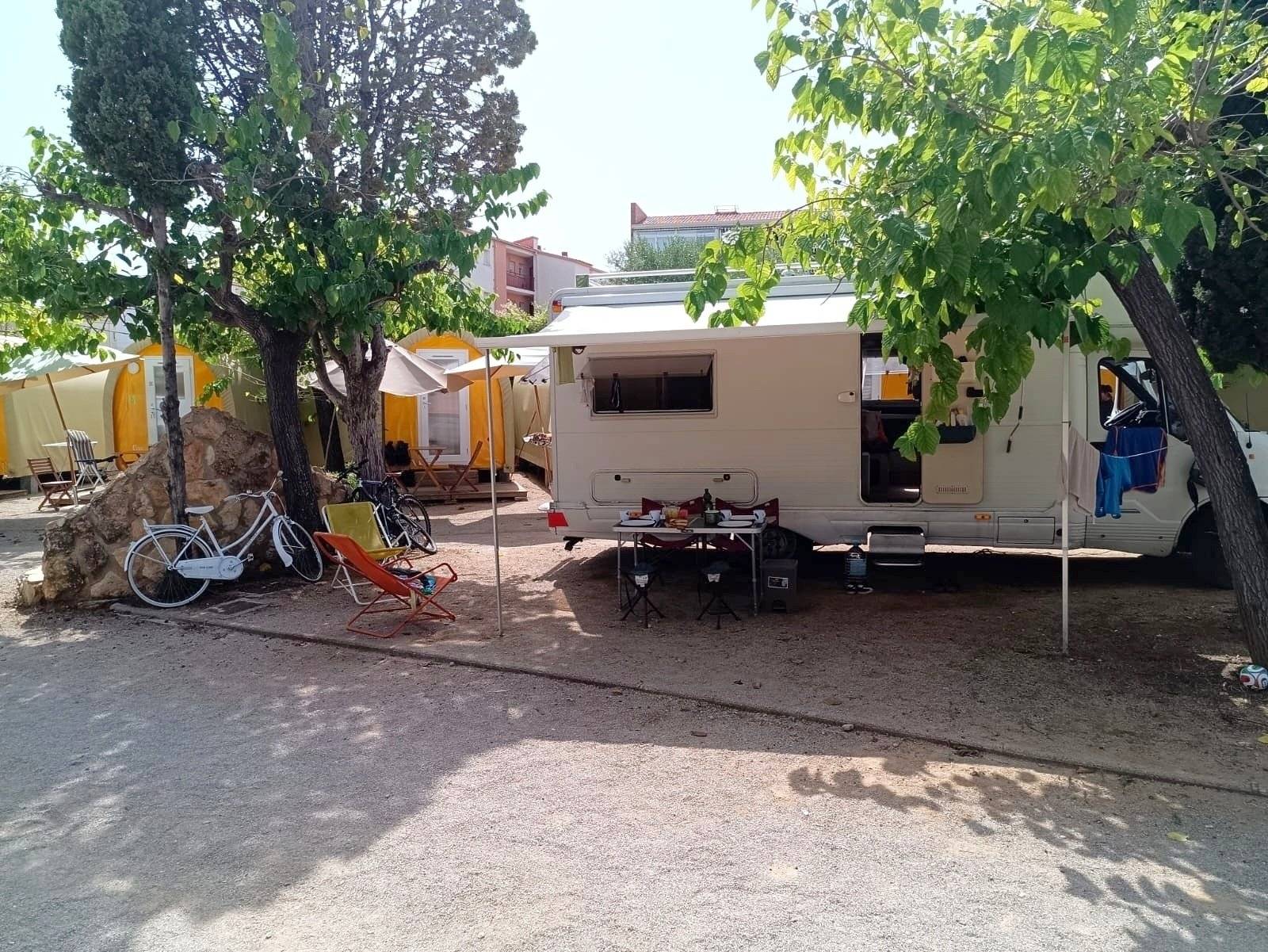 Schlafplätze Fiat Fiat Ducato 2.5 TDi - Yescapa