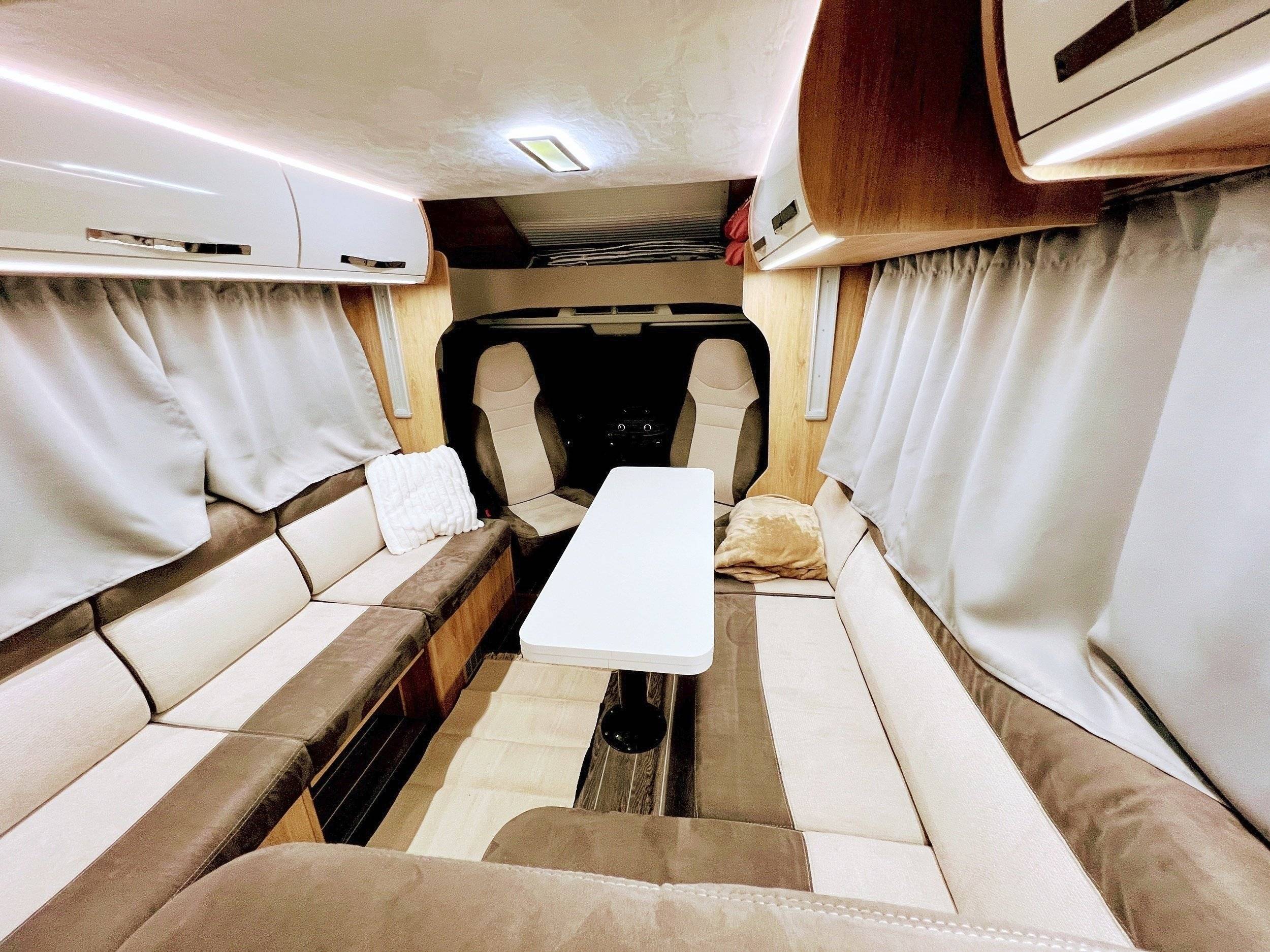 Eethoek Ford Ford transit - Yescapa