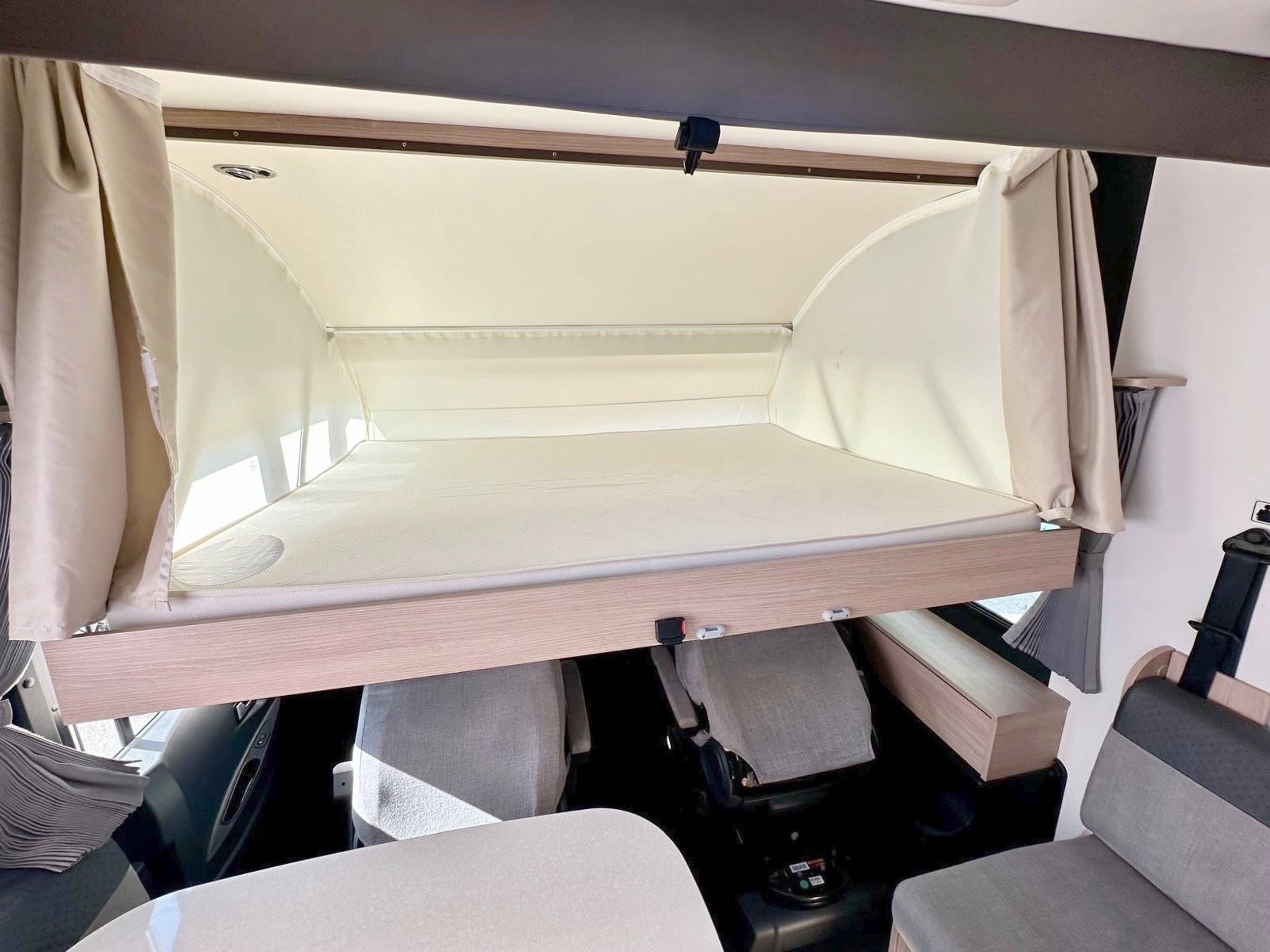 Schlafplätze Fiat 2,3 l 130 ch - Yescapa