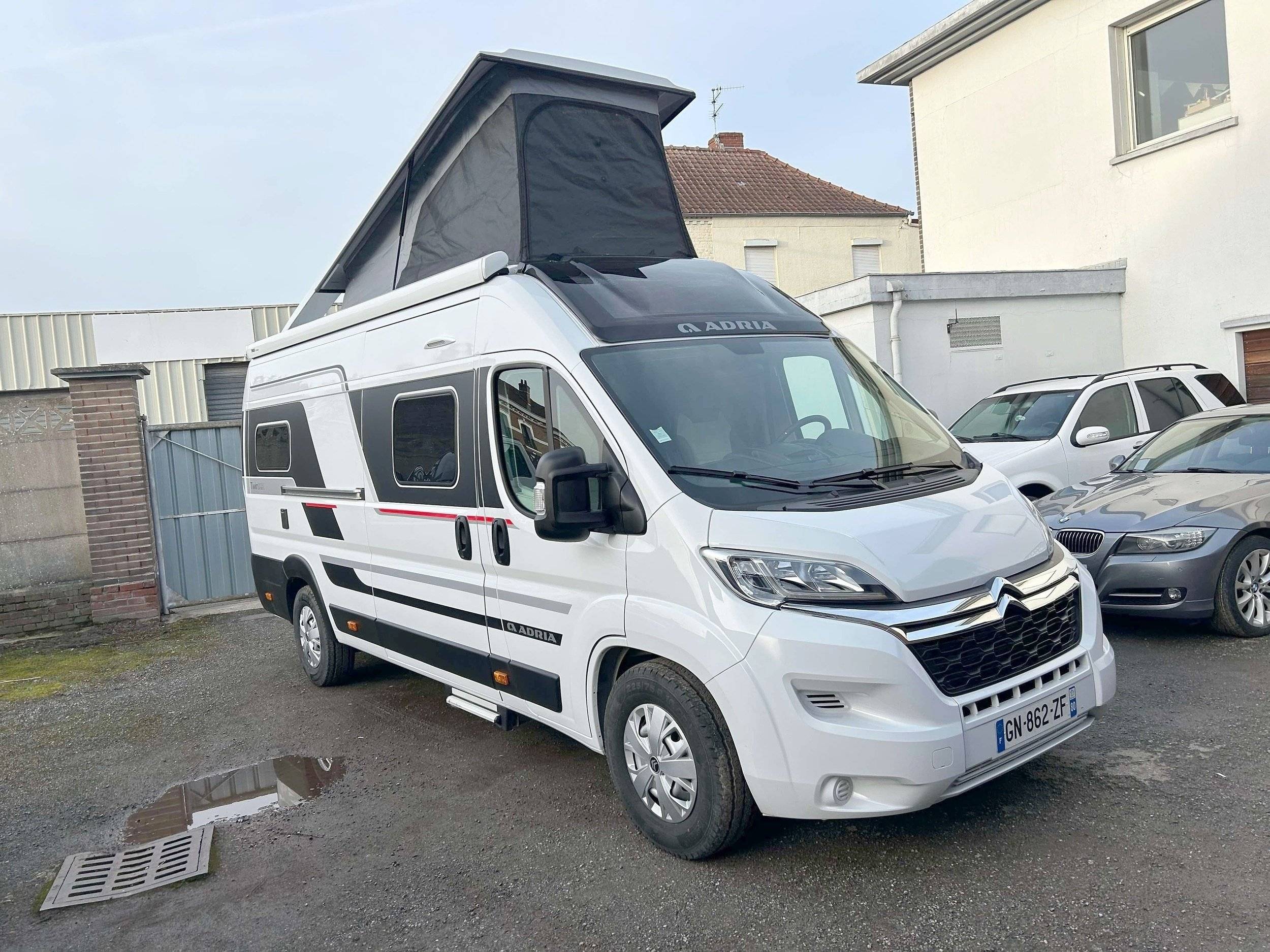 Adria 640 SGX TWIN SPORT