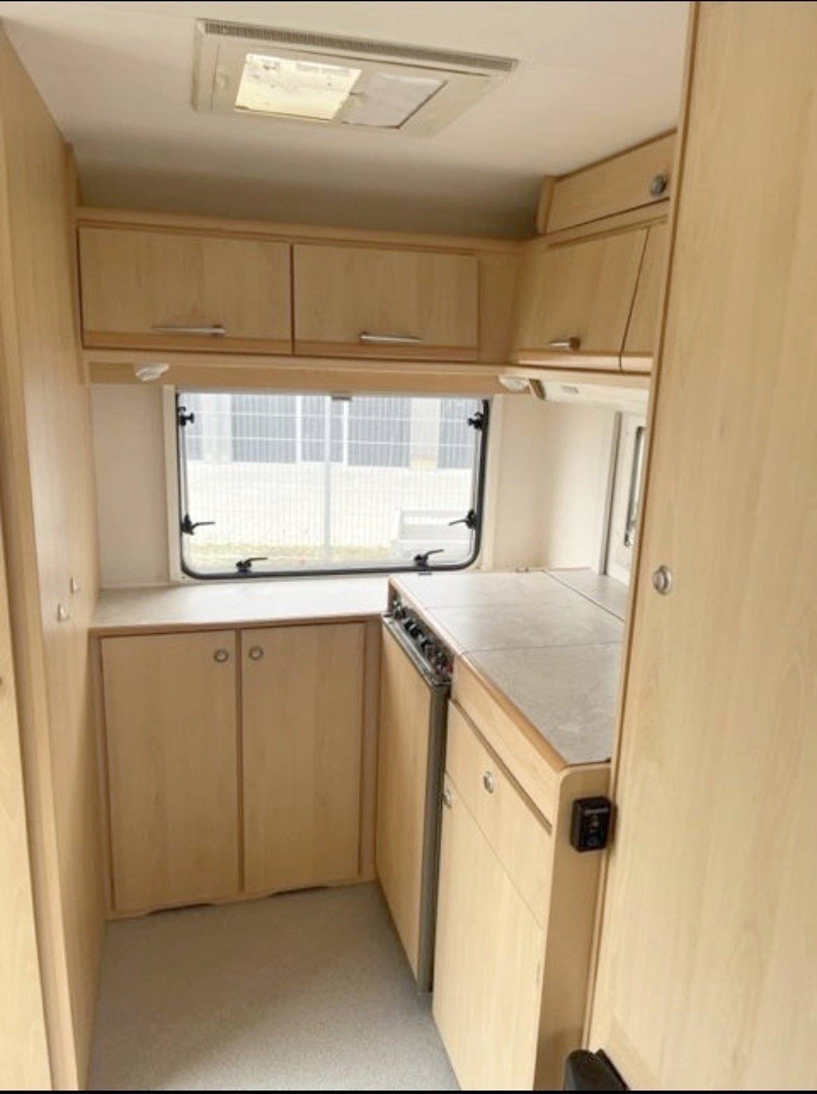 Wohnwagen Chateau  Calista Wolf-10