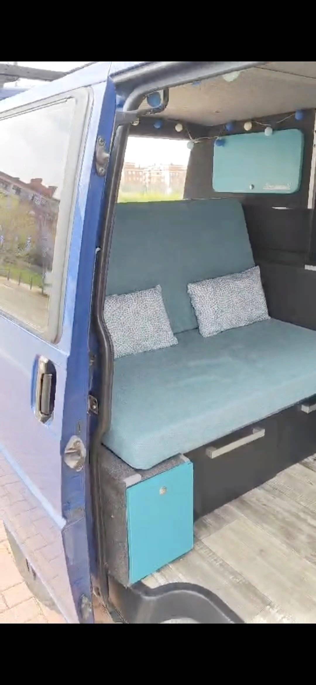 Volkswagen T5 2,5 l 102 ch