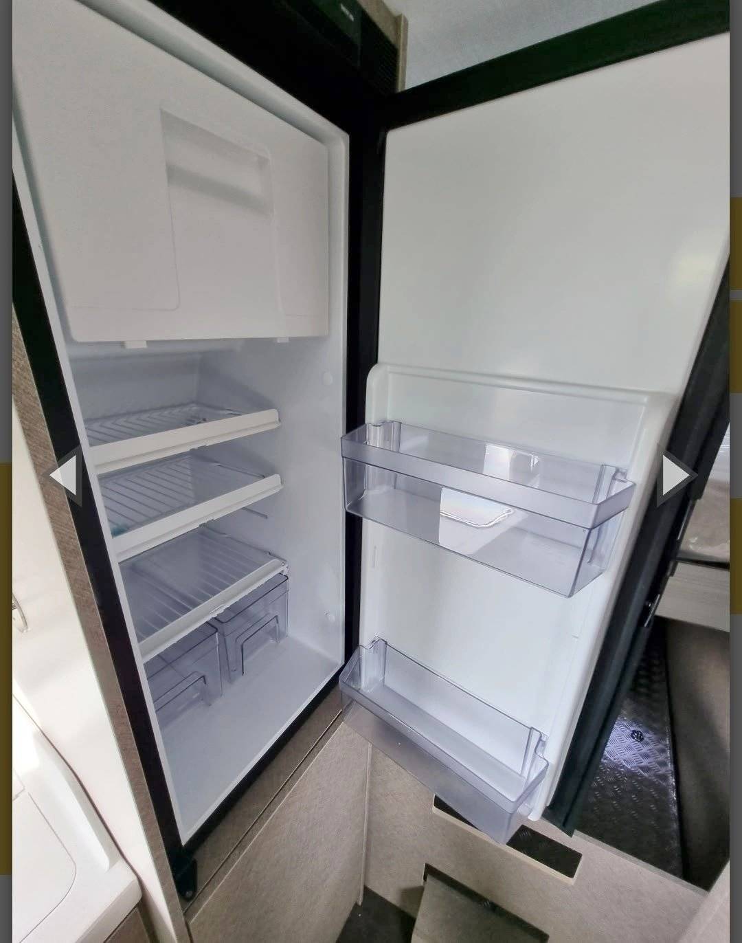 Karmann Mobil Davis 630 +toit pop