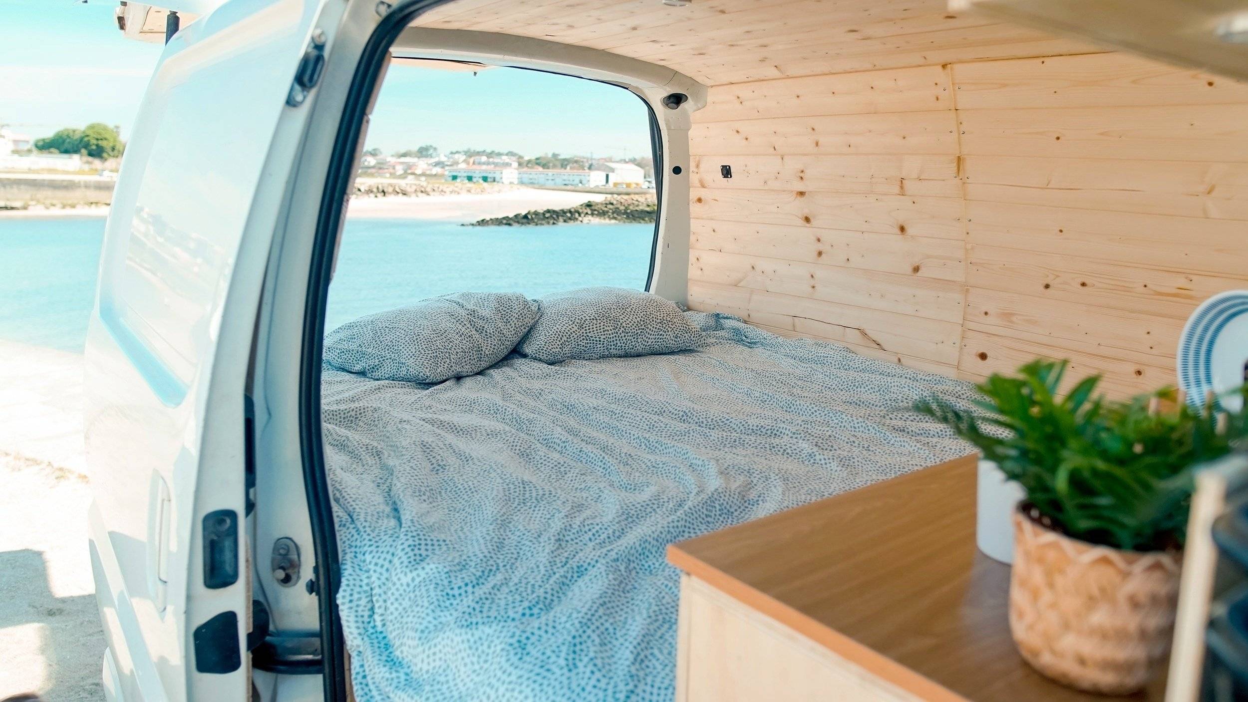 Campervan TOYOTA HIACE