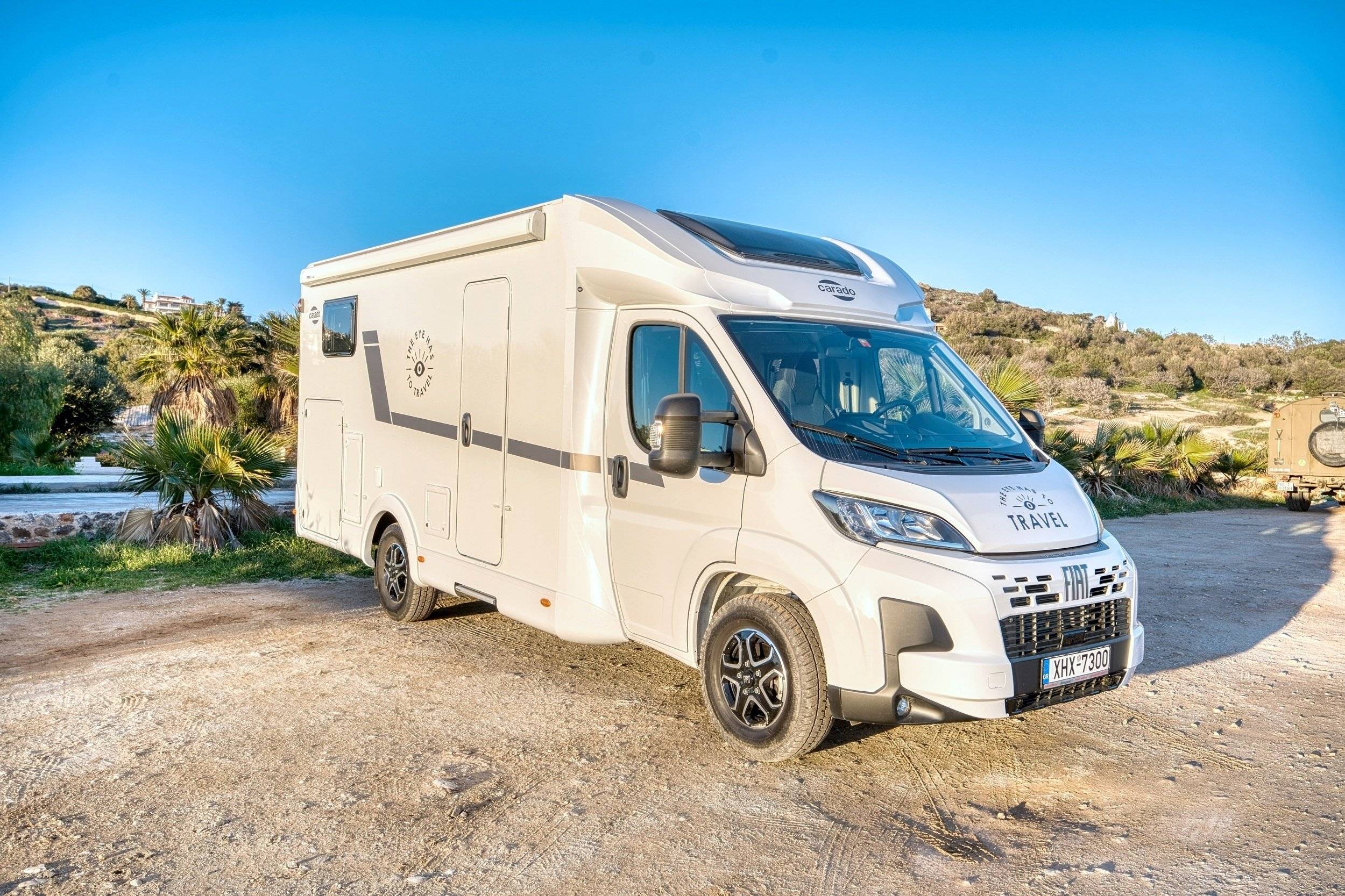 Voorkant 3/4 Fiat Fiat 2.3 Multijet 140 PS - Yescapa