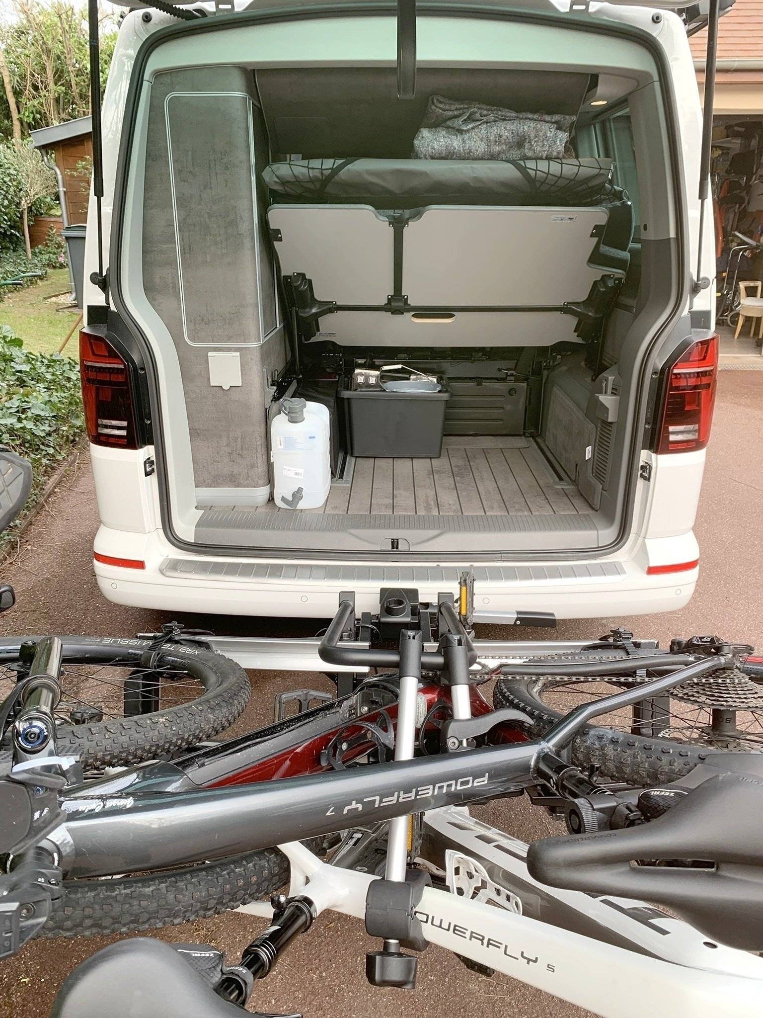 California 204cv - 4x4 