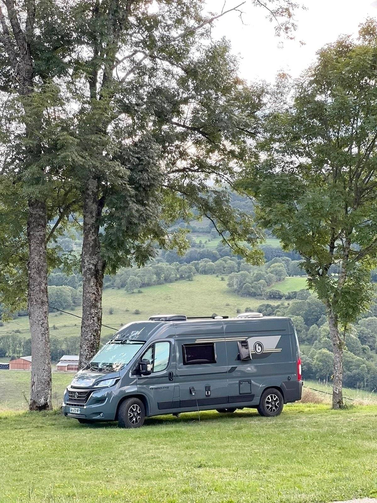 Voorkant 3/4 Fiat Fiat Ducato 2.2l 140 CV - Yescapa