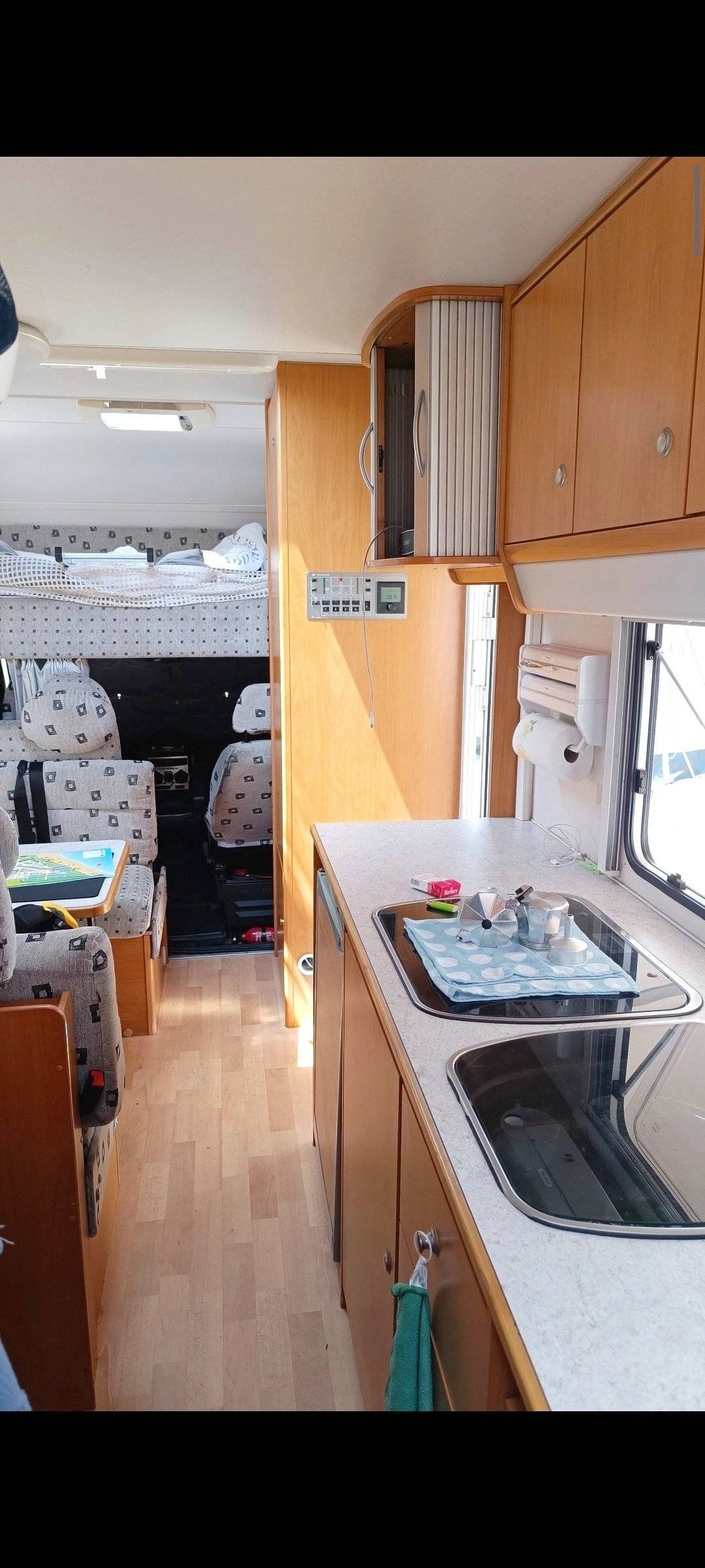 Kitchenette  - Yescapa