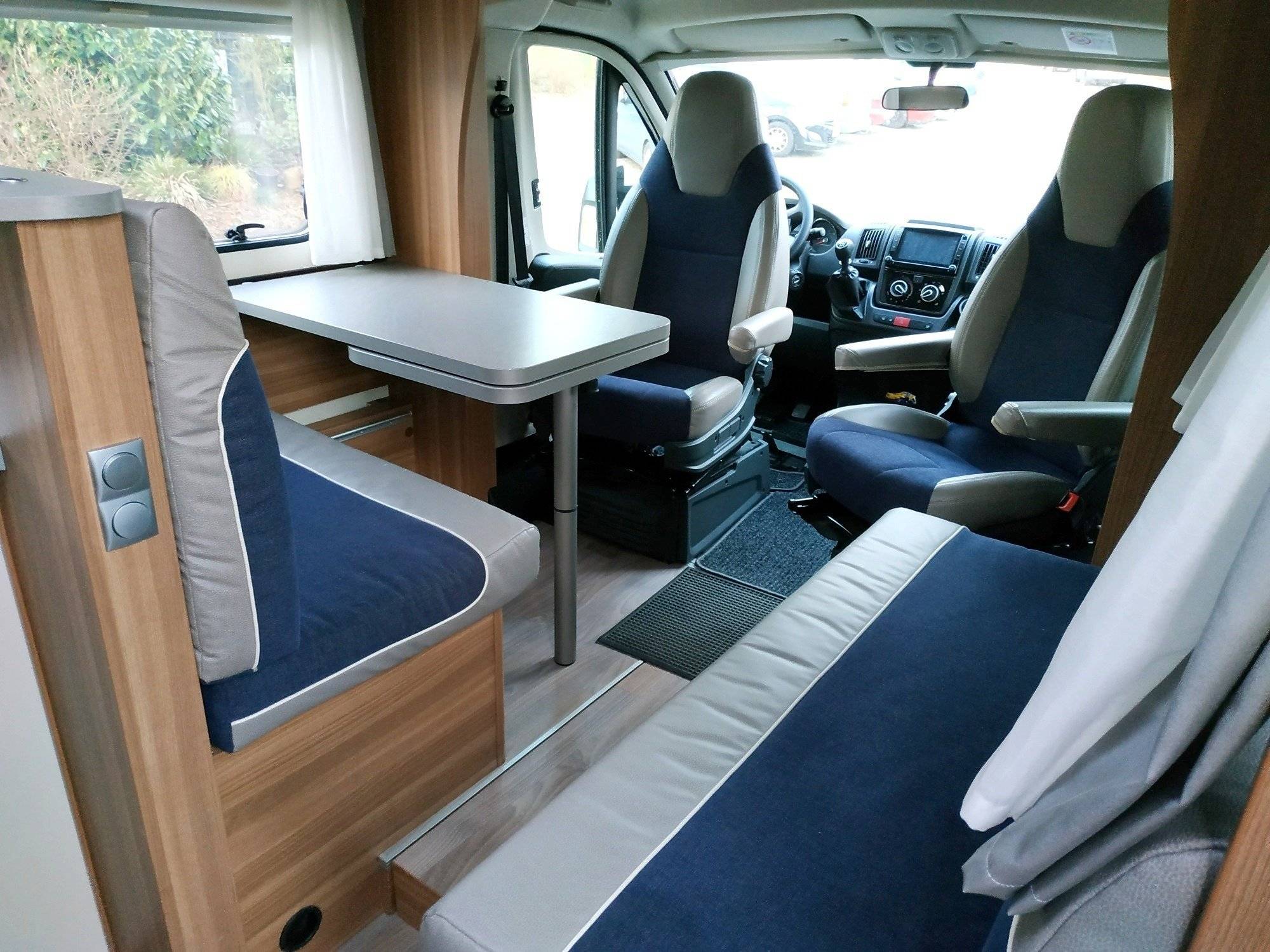 Weinsberg Carasuite 650 MF