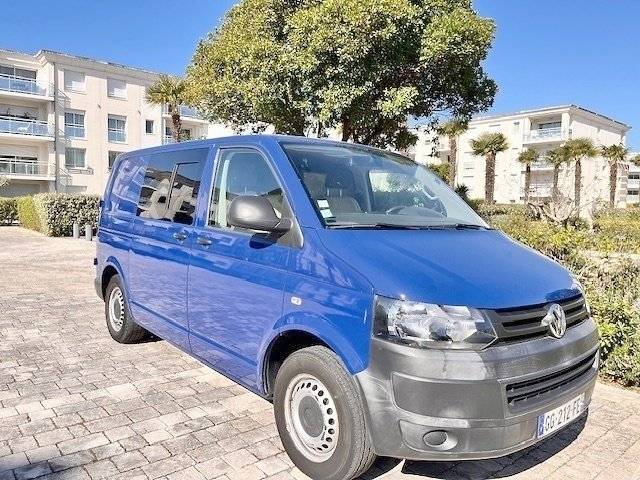 Banana Van Volkswagen Transporter T5