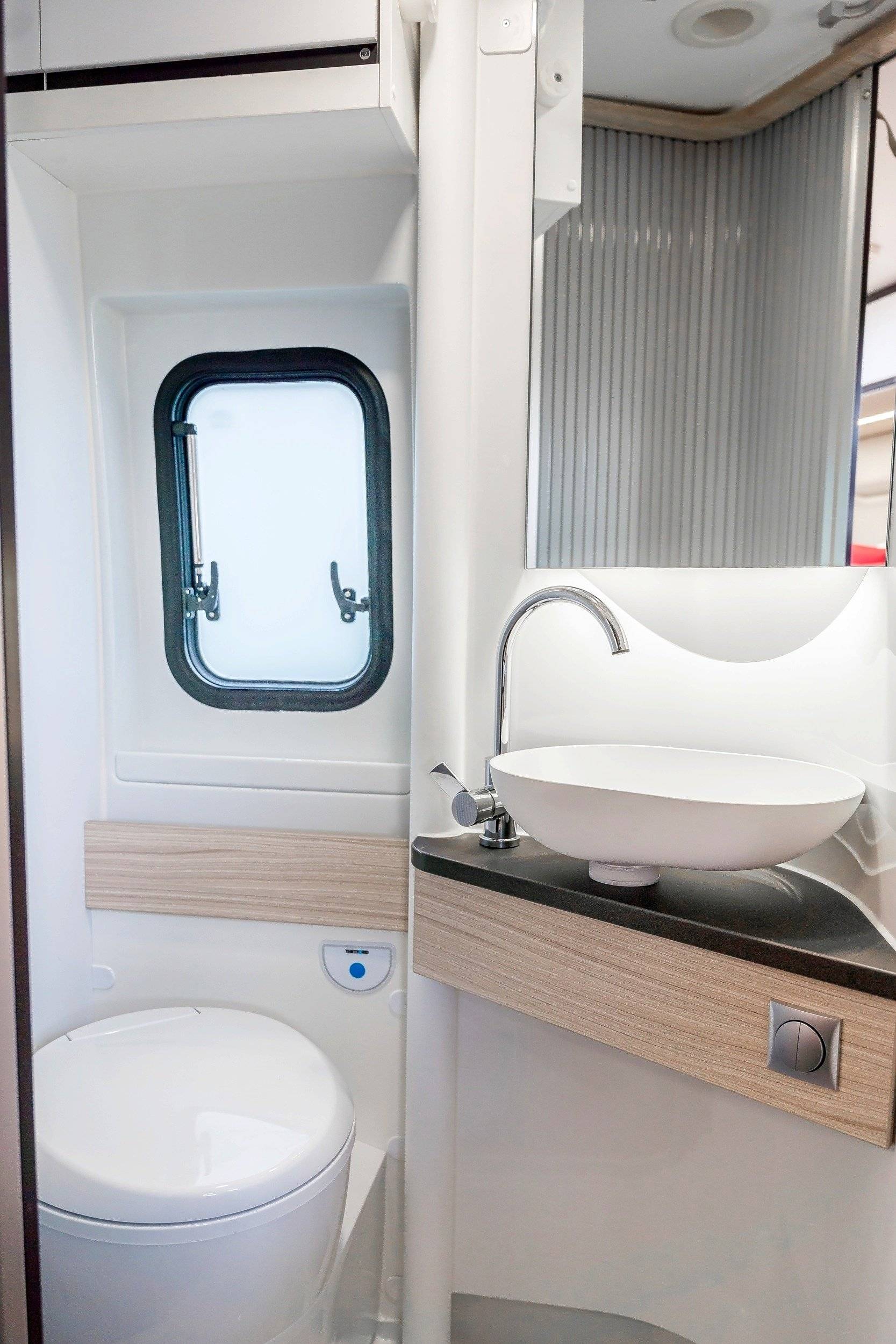 Adria  Adria Twin 600 SP