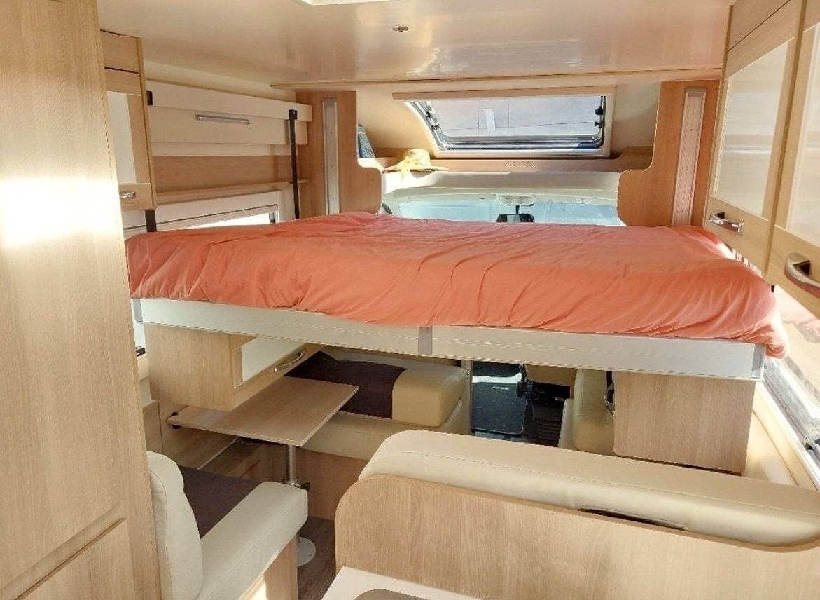 Car Caravane CARAVAN  